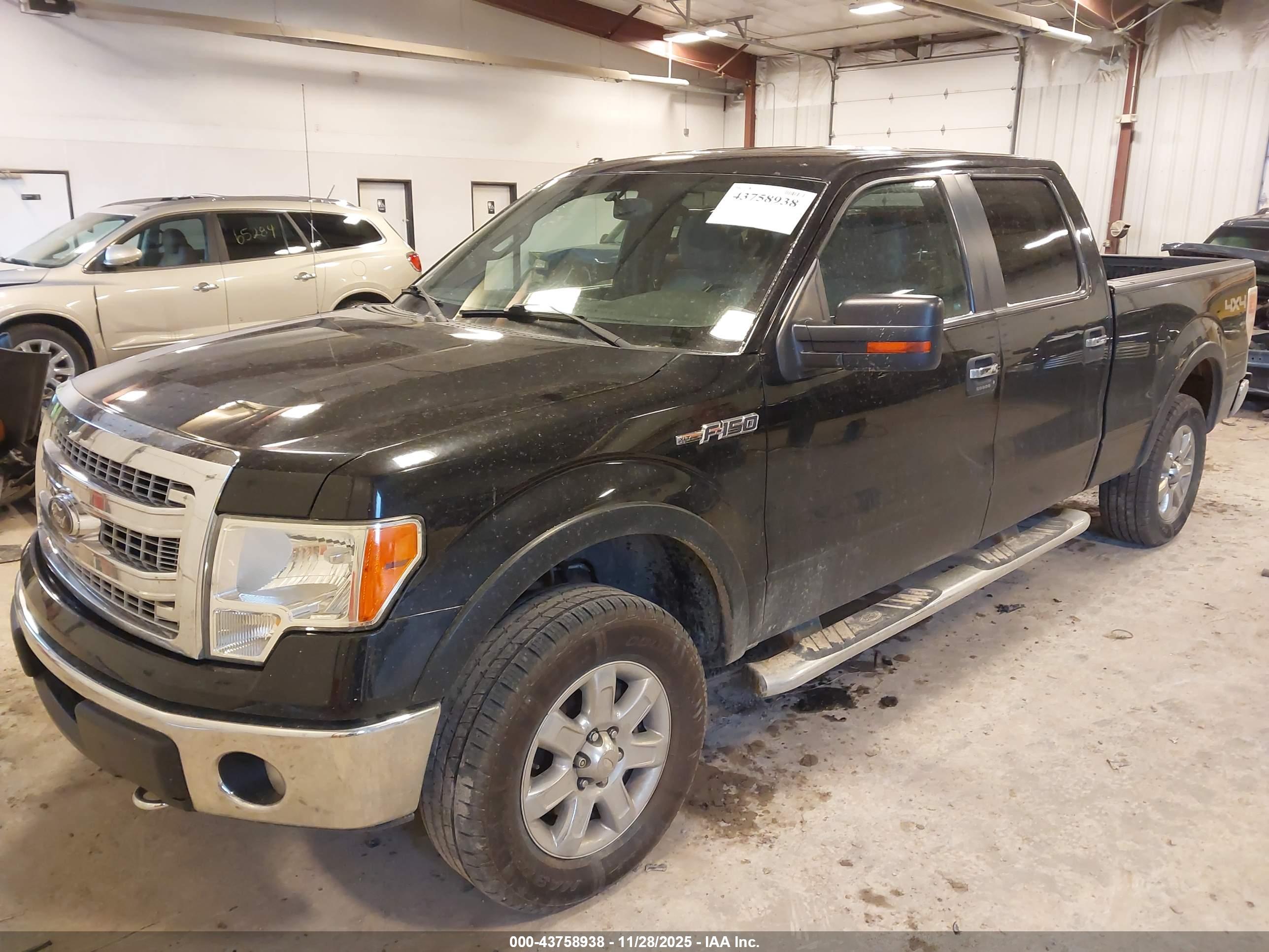 FORD F-150 image 2