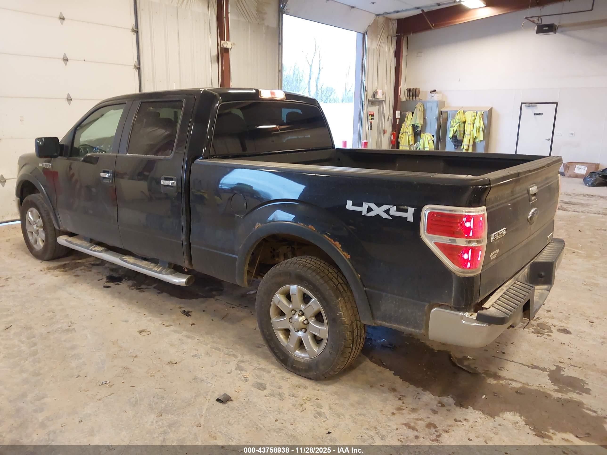 FORD F-150 image 3