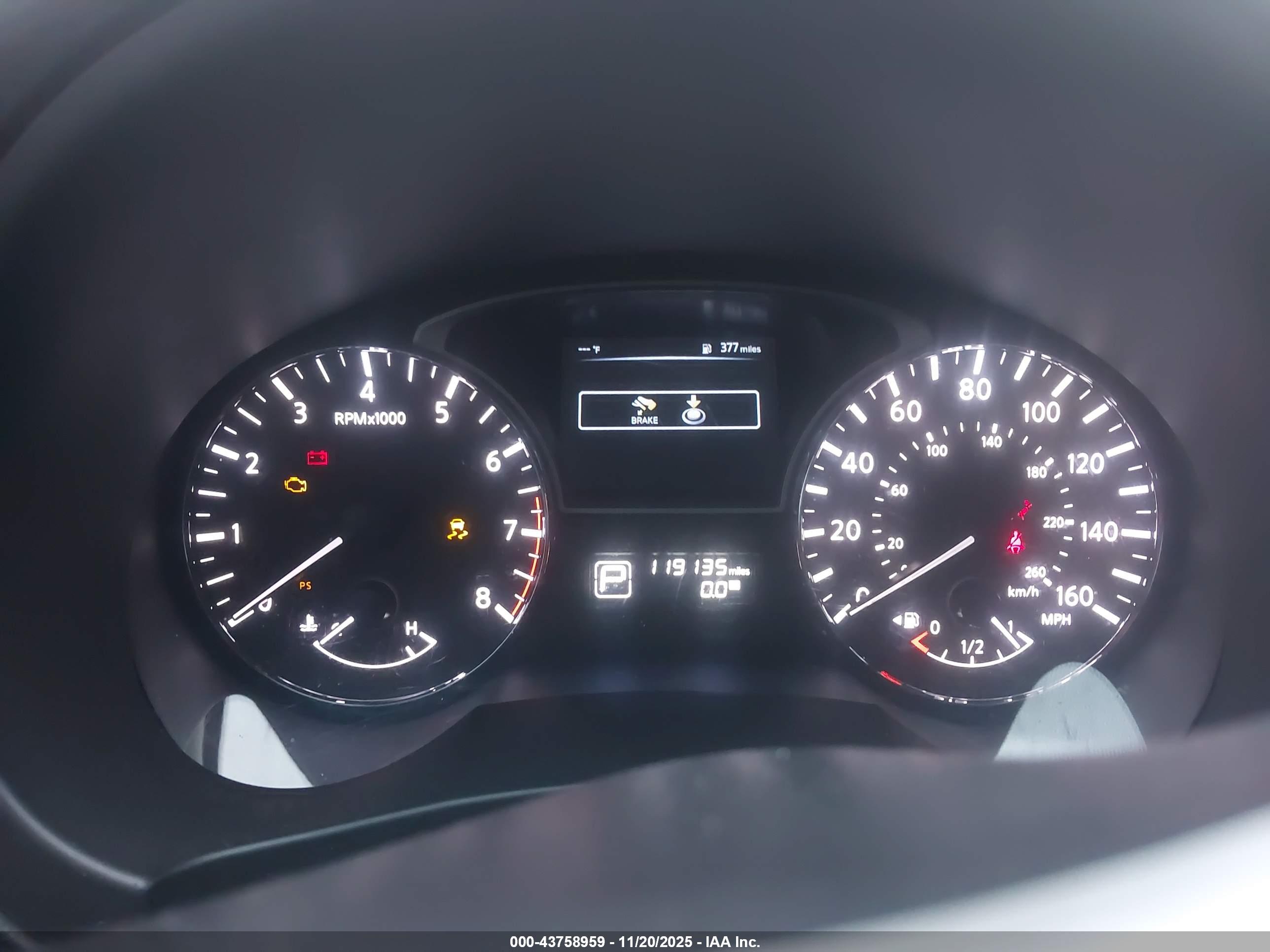 NISSAN ALTIMA image 7