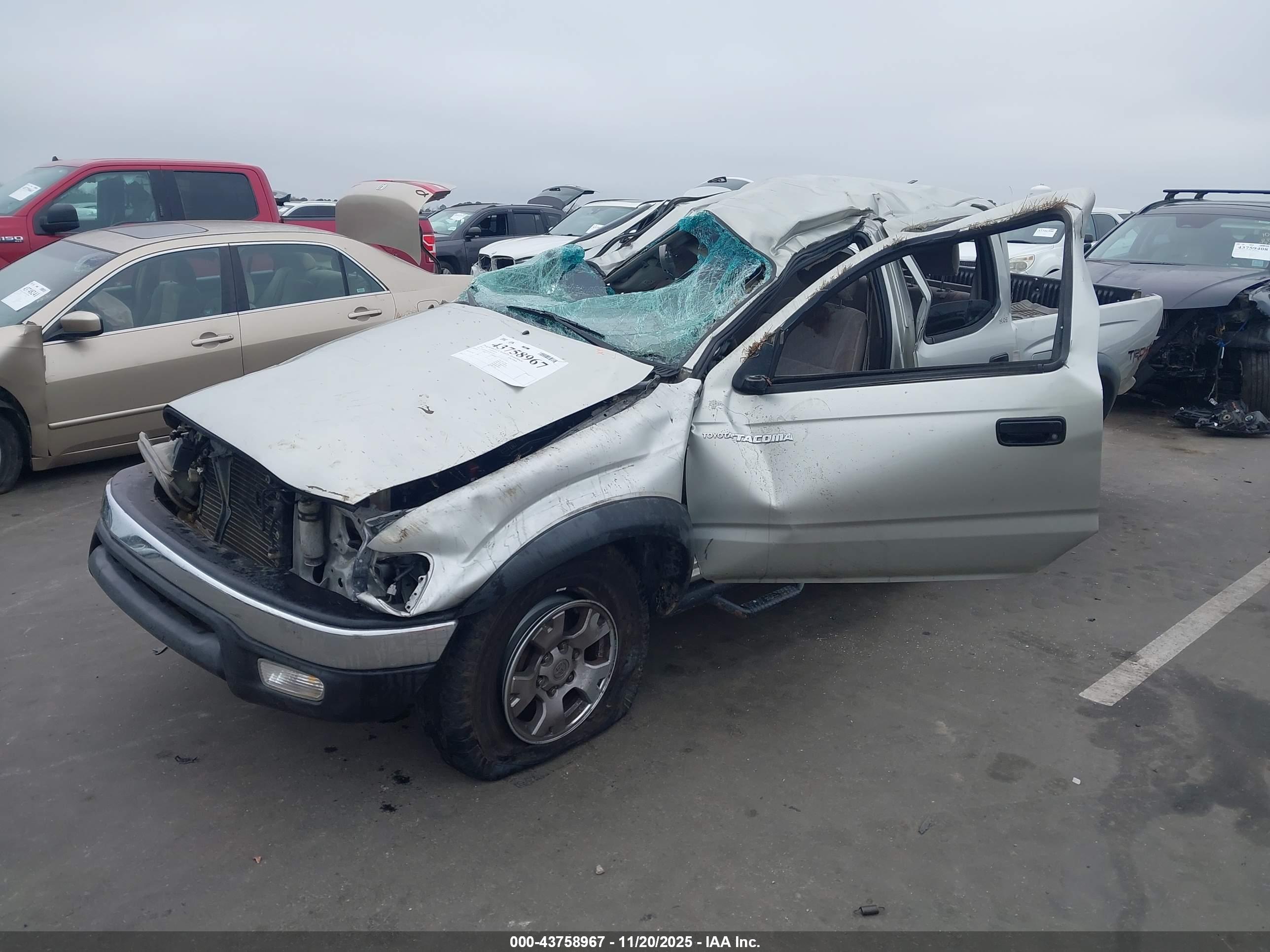 TOYOTA TACOMA image 2
