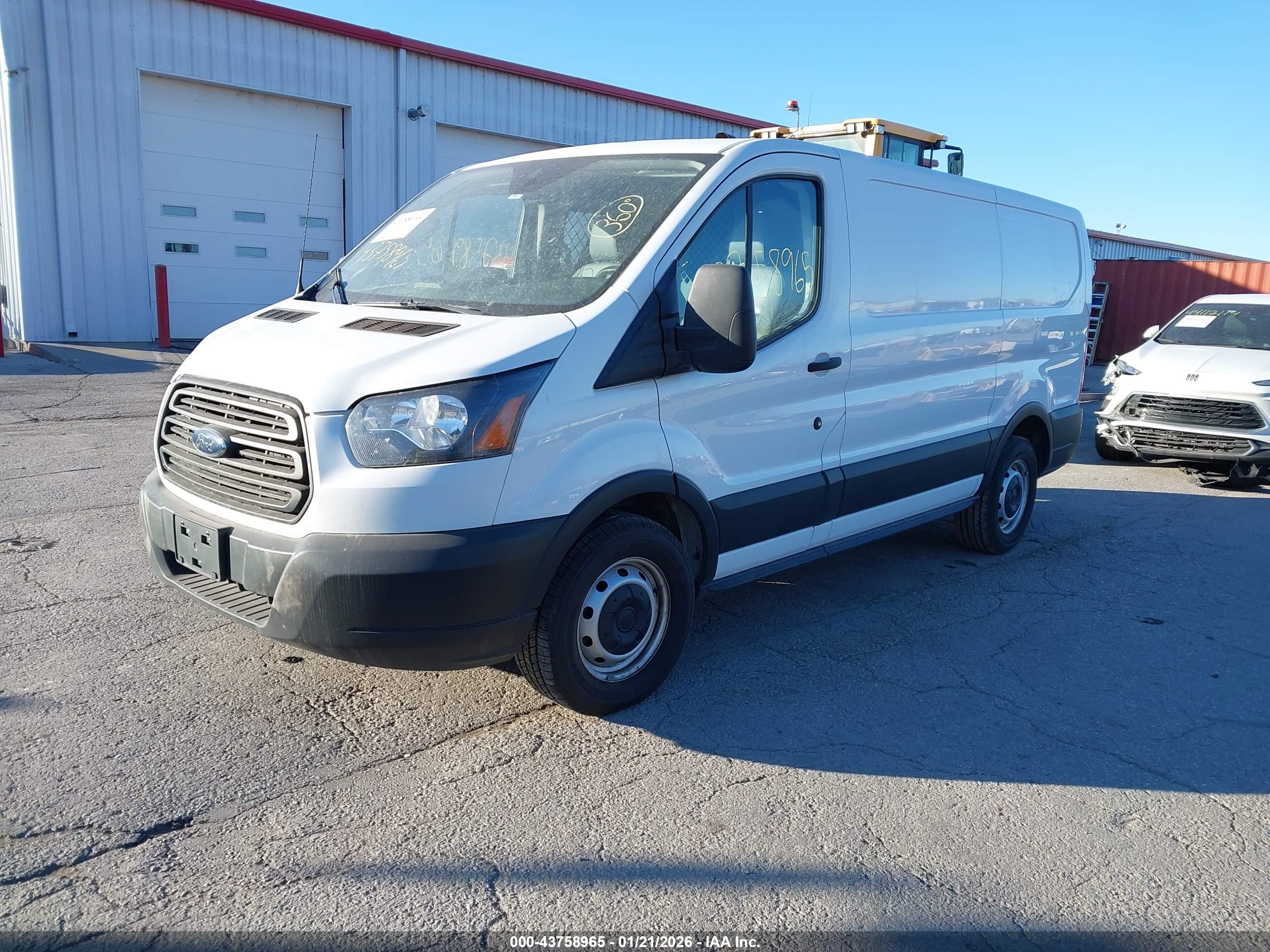 FORD TRANSIT-150 image 2
