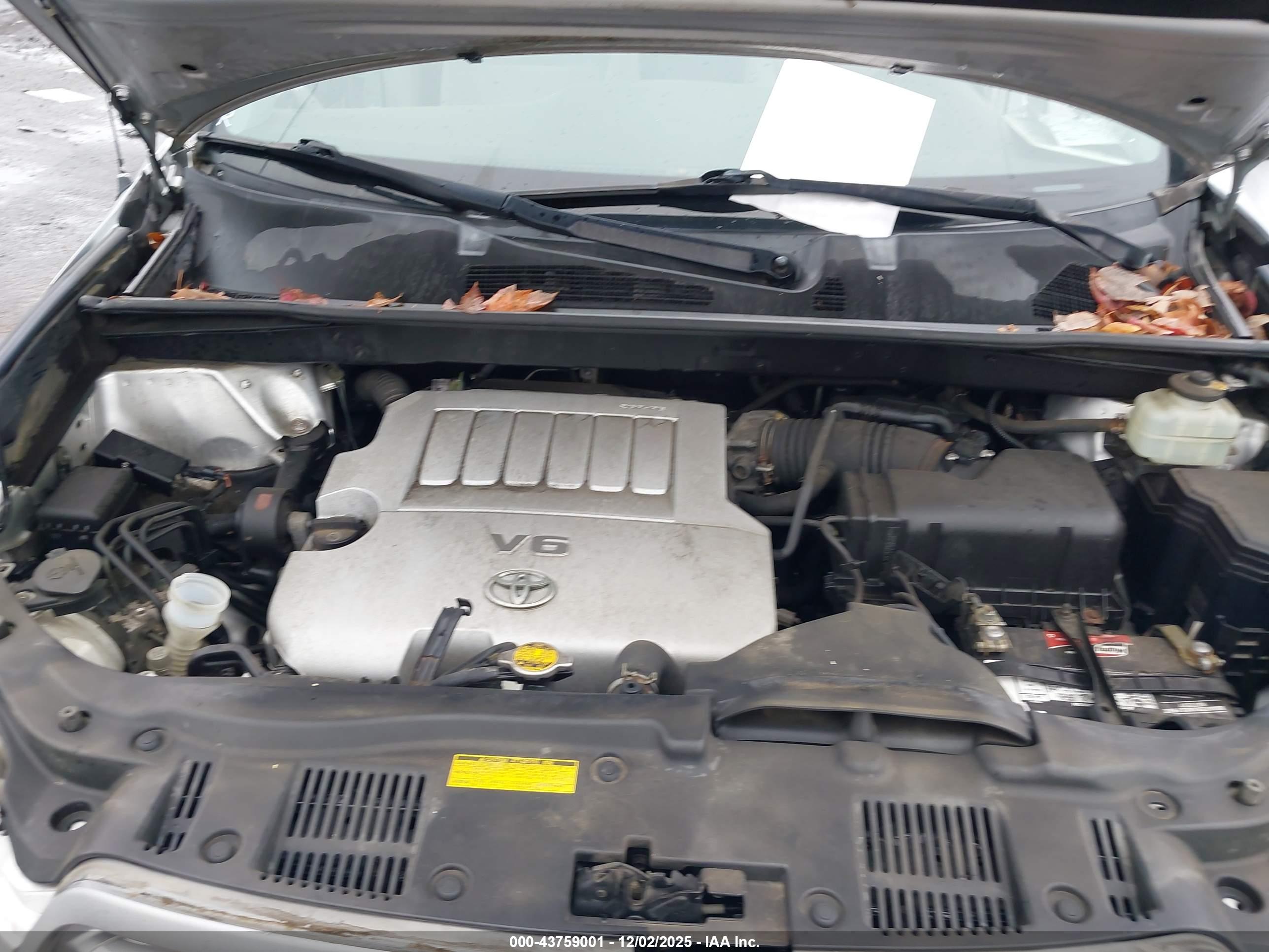TOYOTA HIGHLANDER image 10