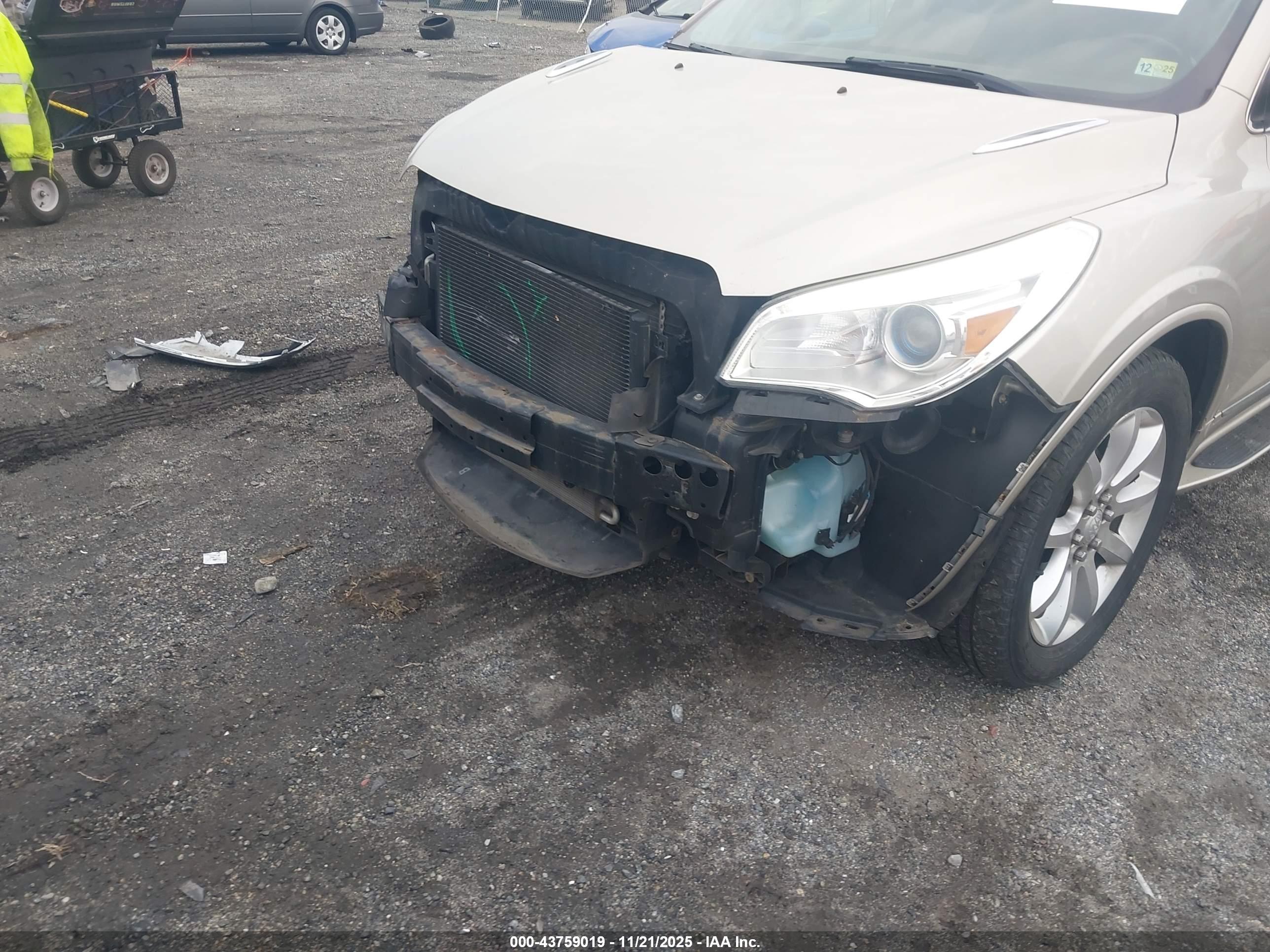 BUICK ENCLAVE image 6