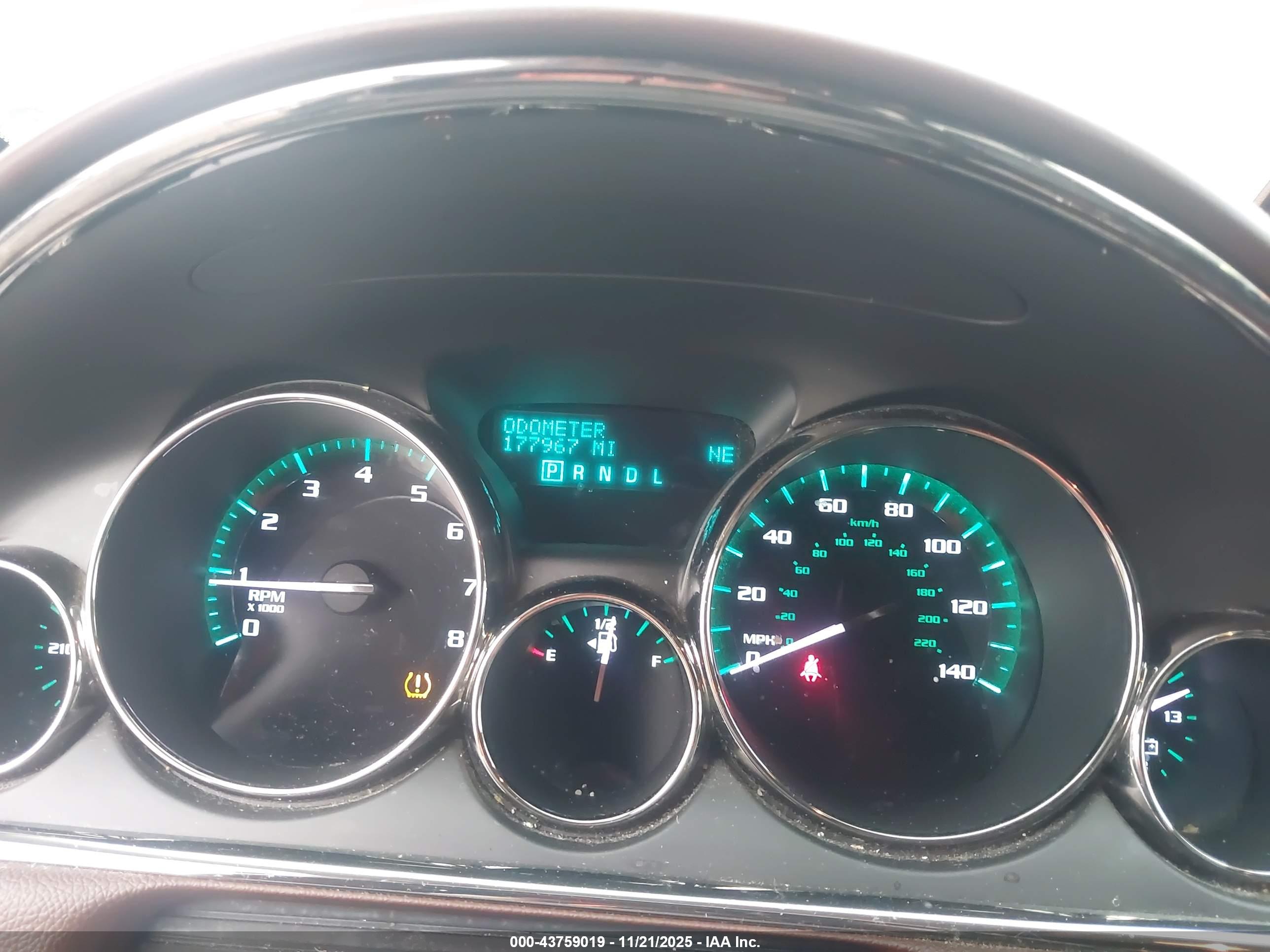 BUICK ENCLAVE image 7