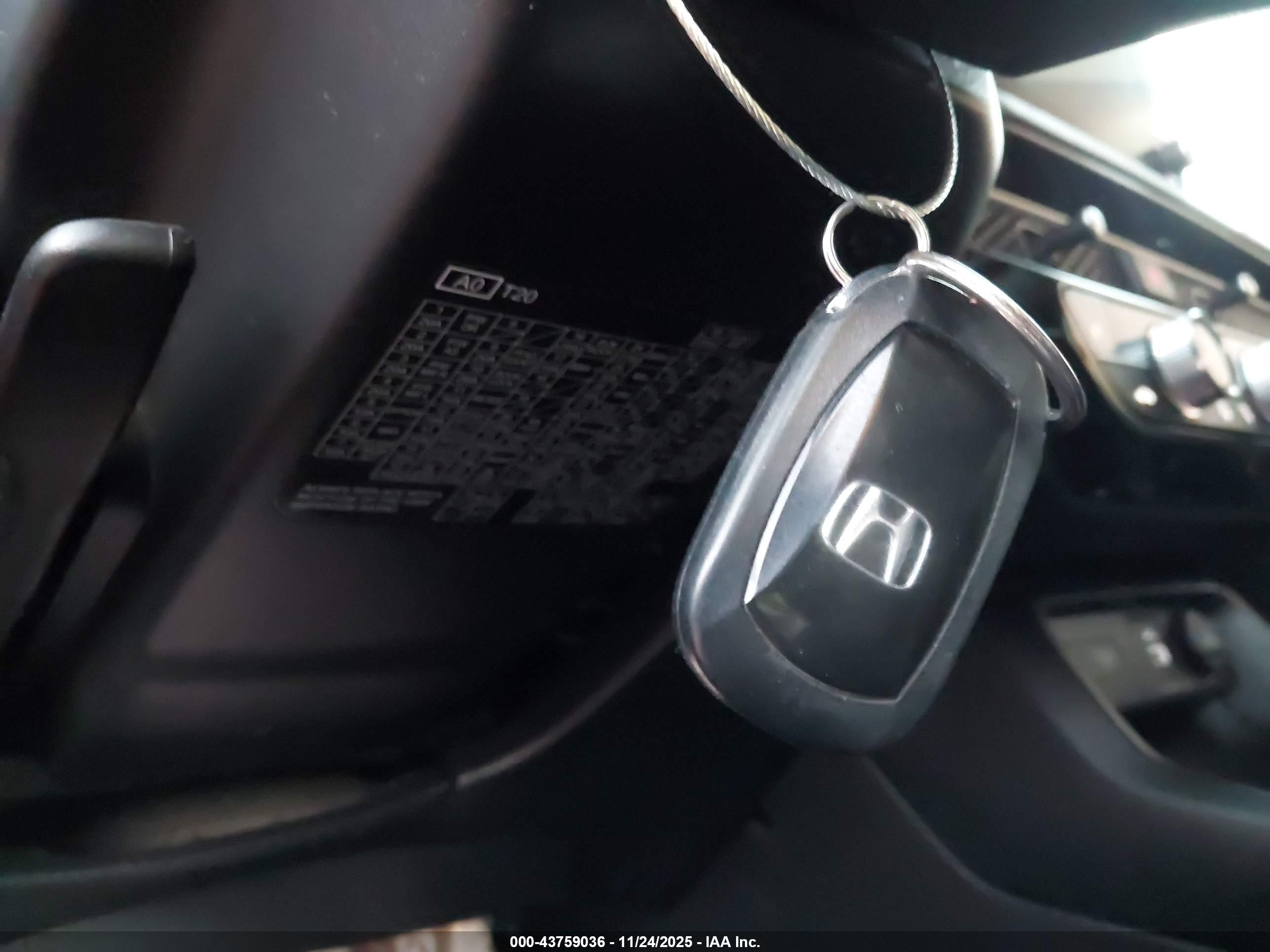 HONDA CIVIC image 11