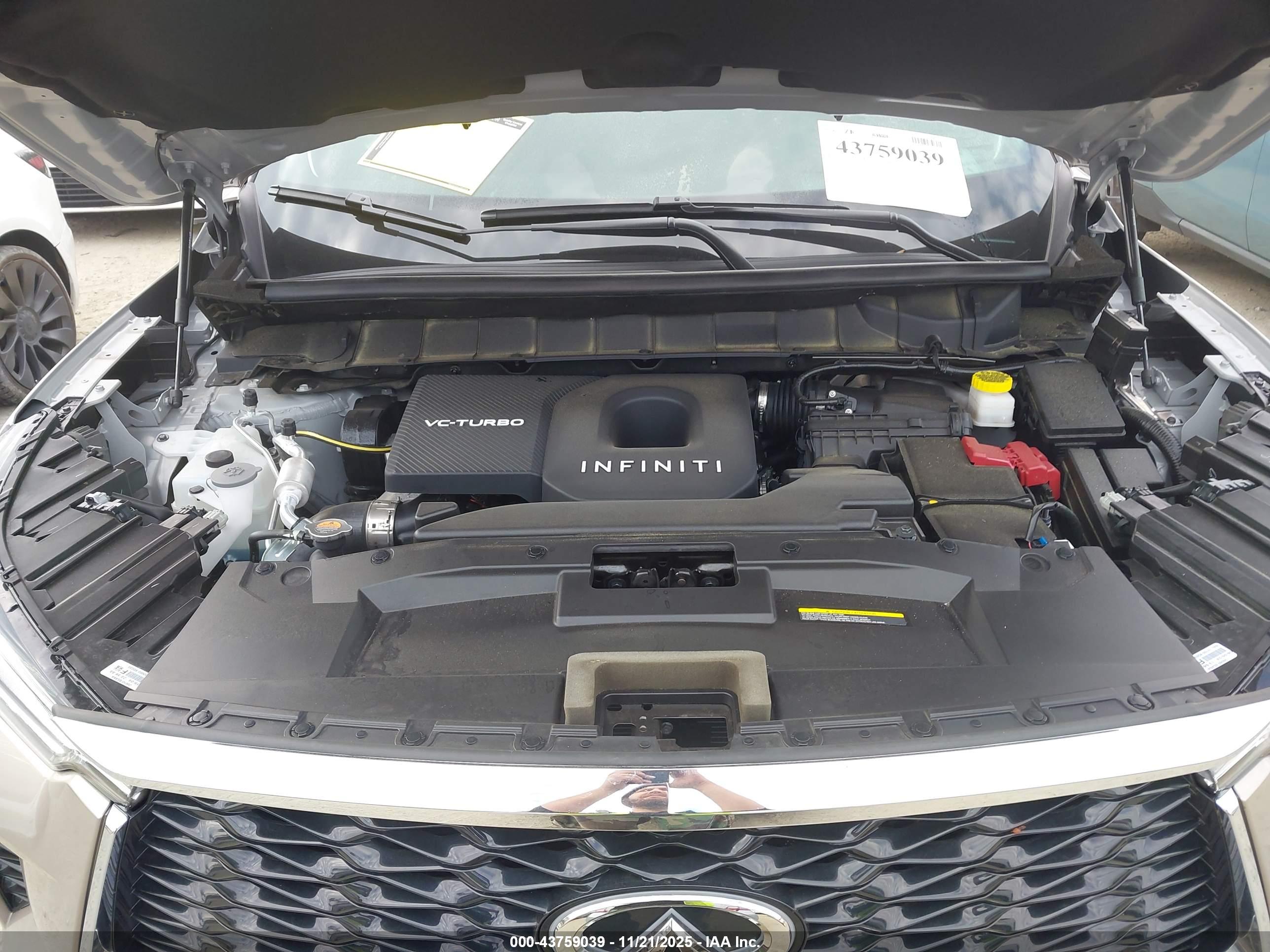 INFINITI QX60 image 10