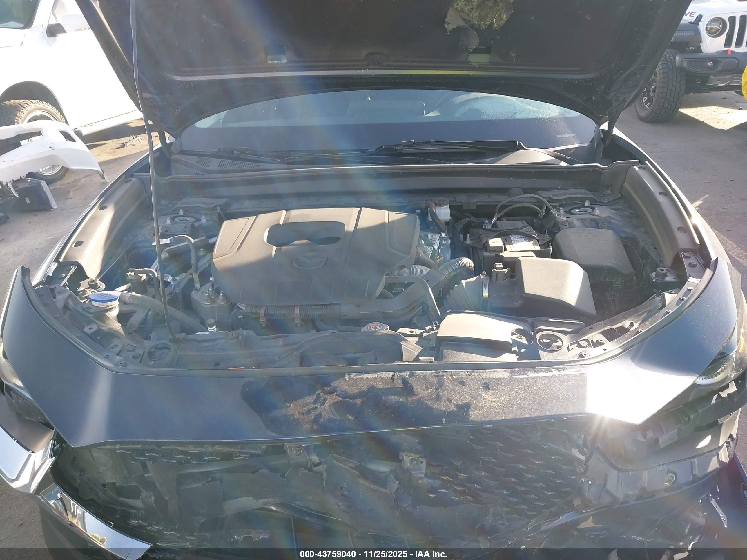 MAZDA CX-30 image 10