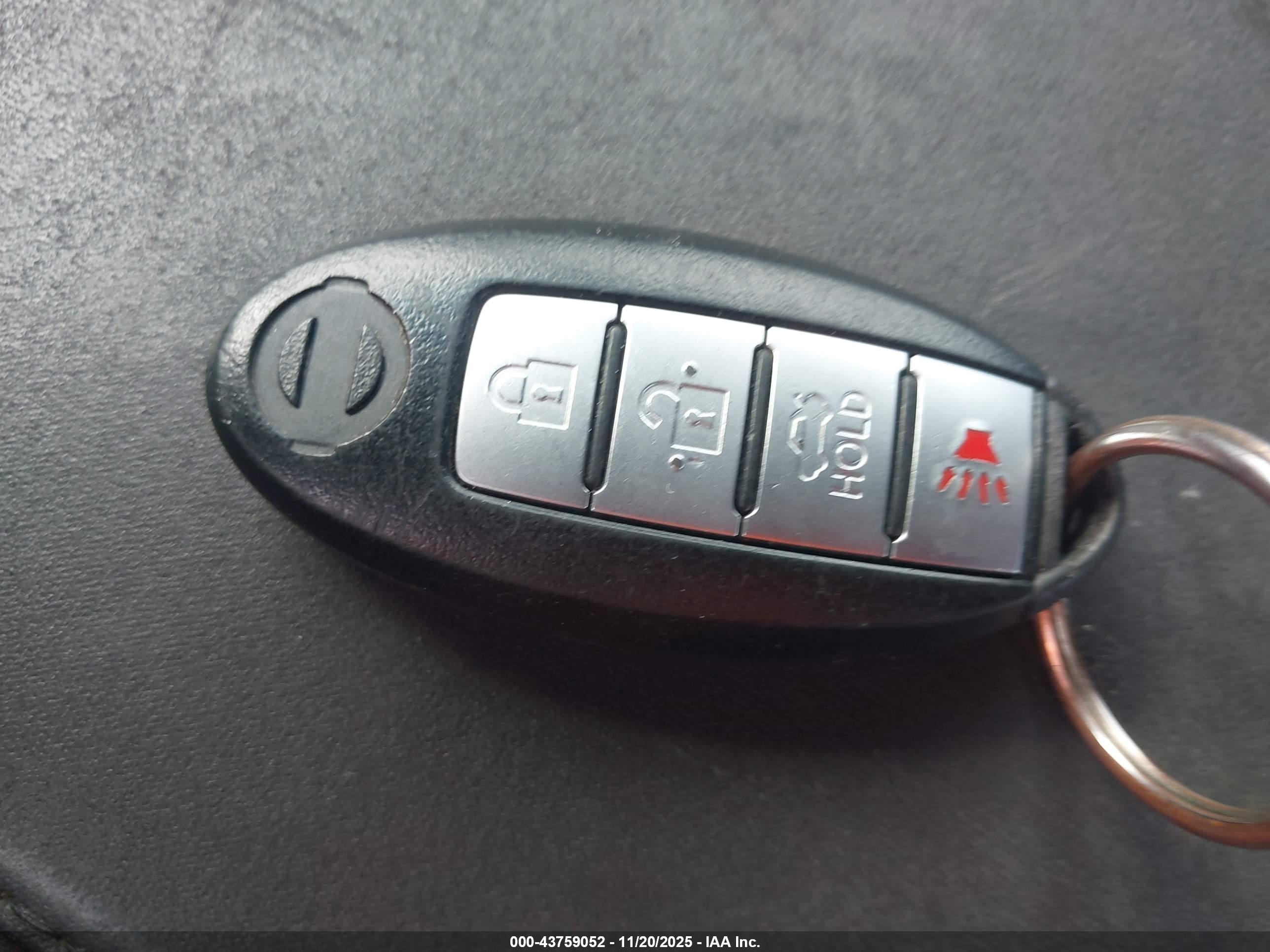 NISSAN ALTIMA image 11