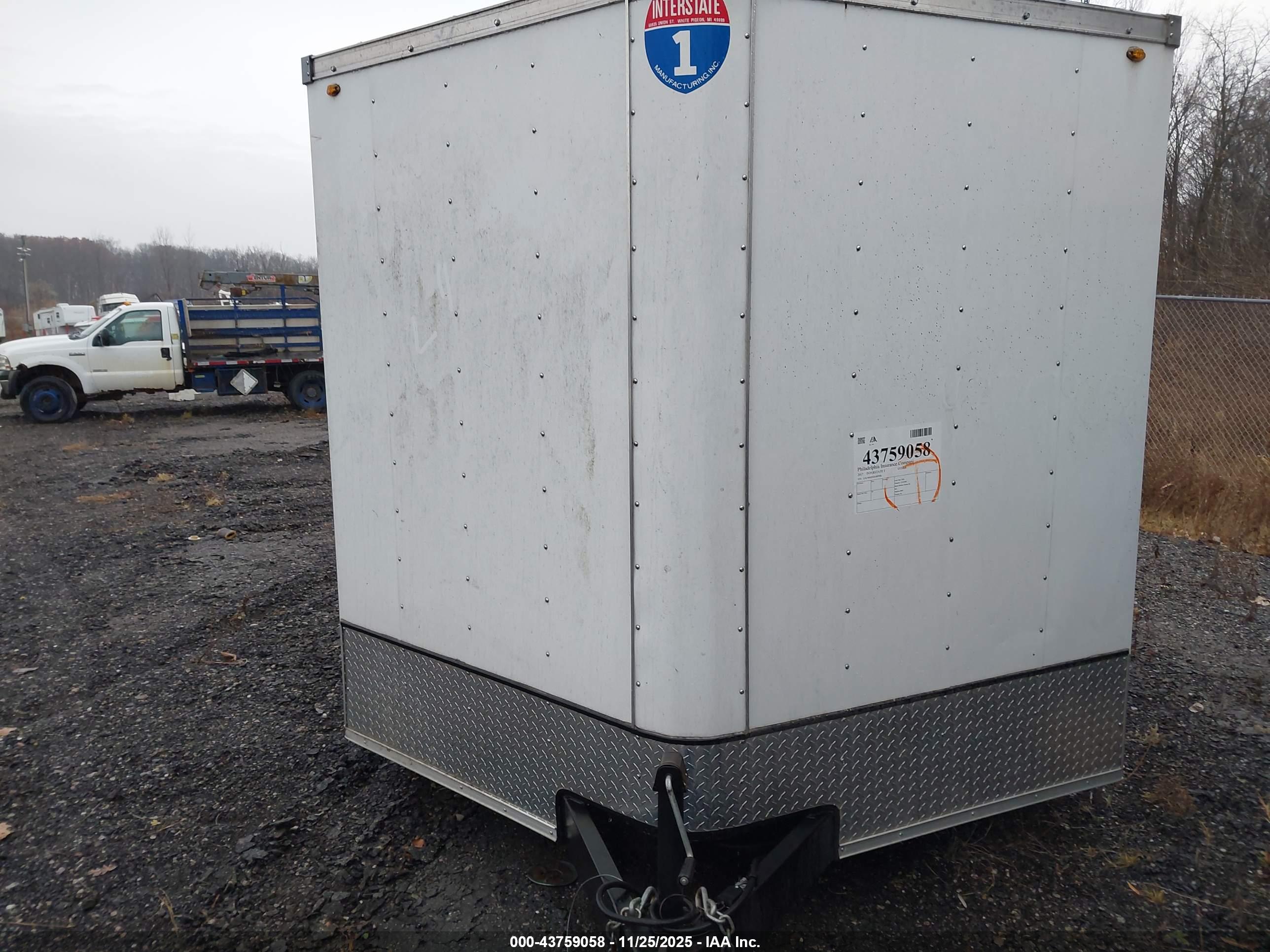 INTERSTATE TRAILER image 10