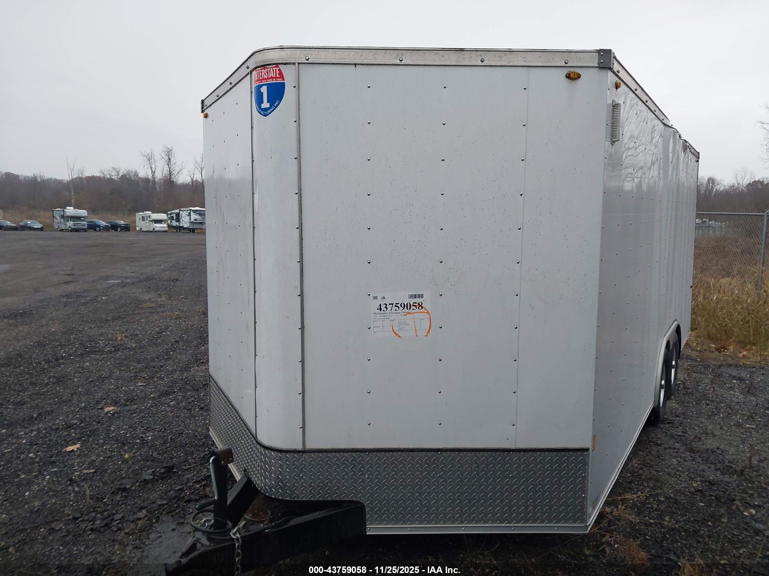 INTERSTATE TRAILER image 2