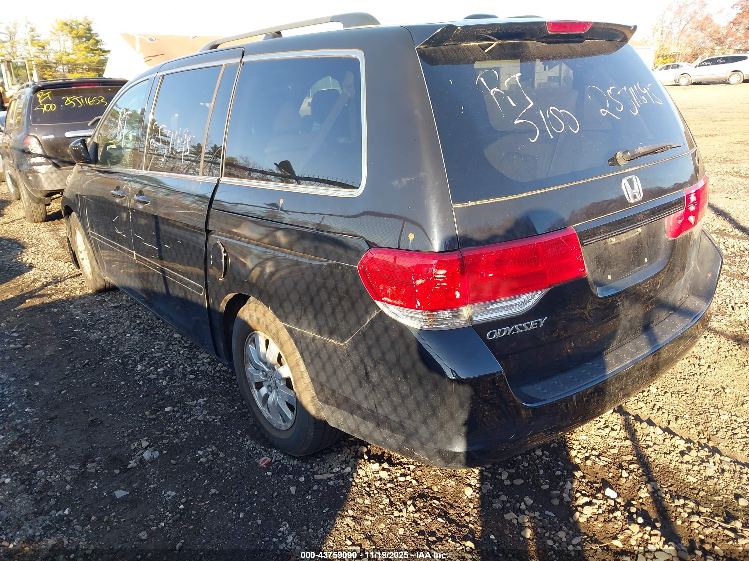 HONDA ODYSSEY image 3