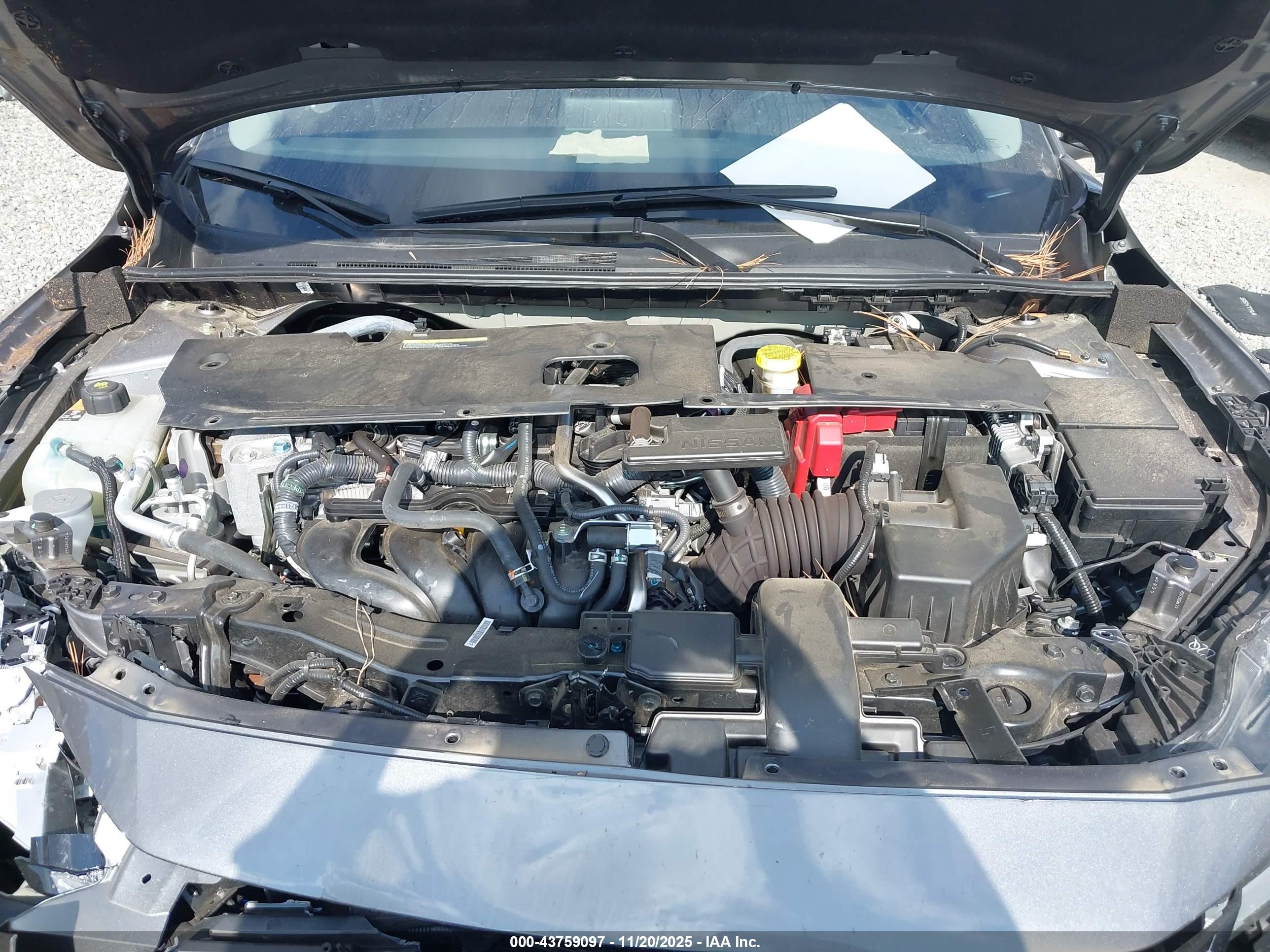 NISSAN SENTRA image 10