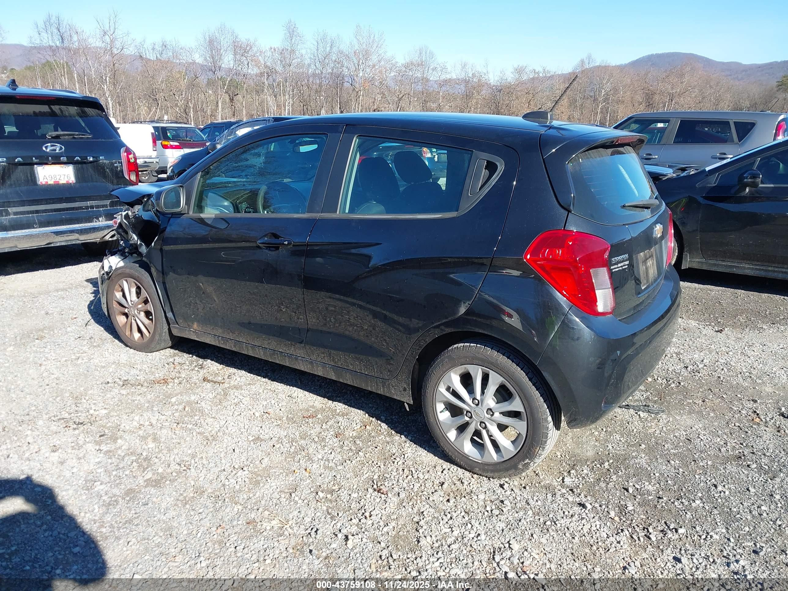 CHEVROLET SPARK image 3