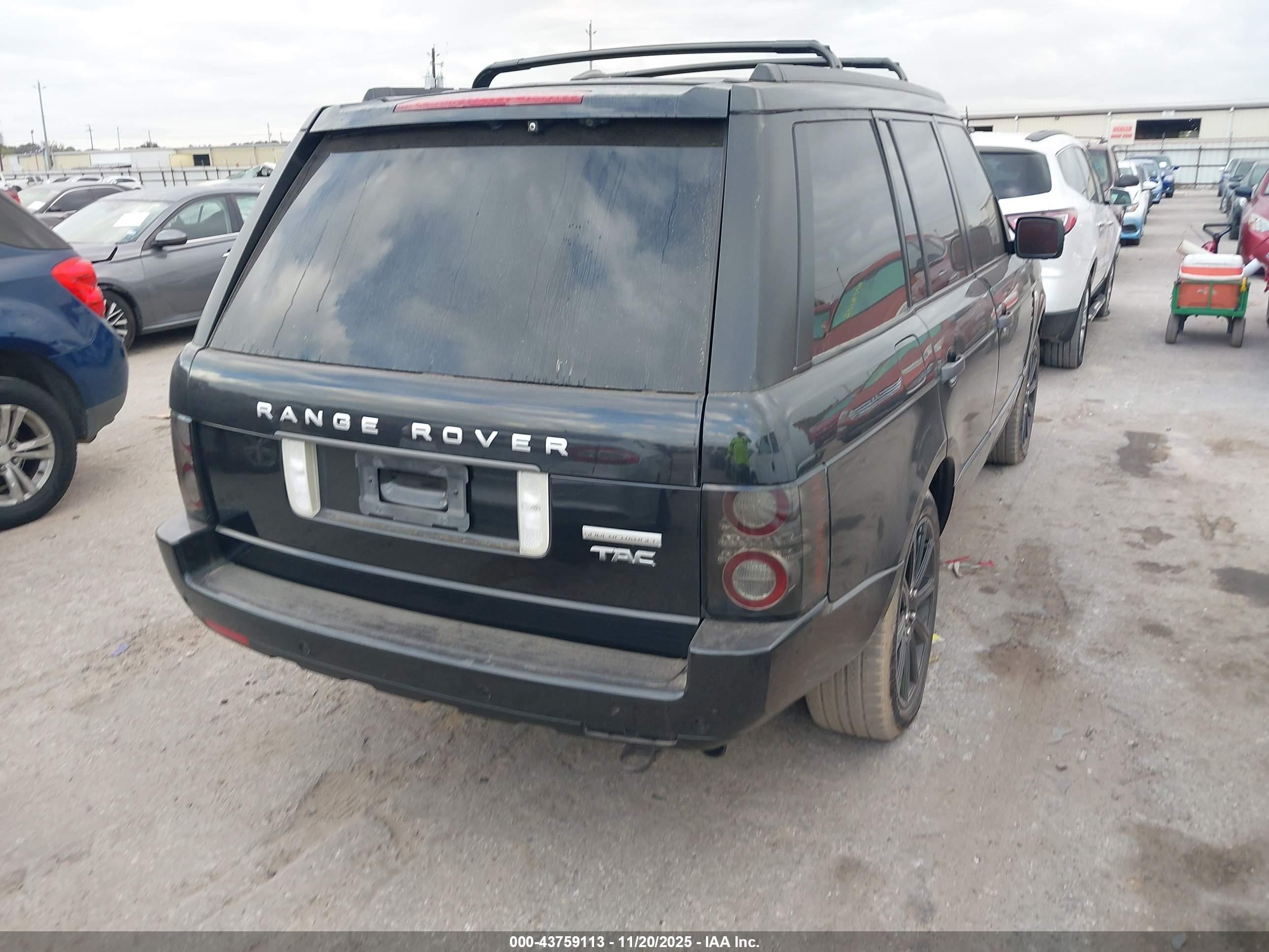LAND ROVER image 4