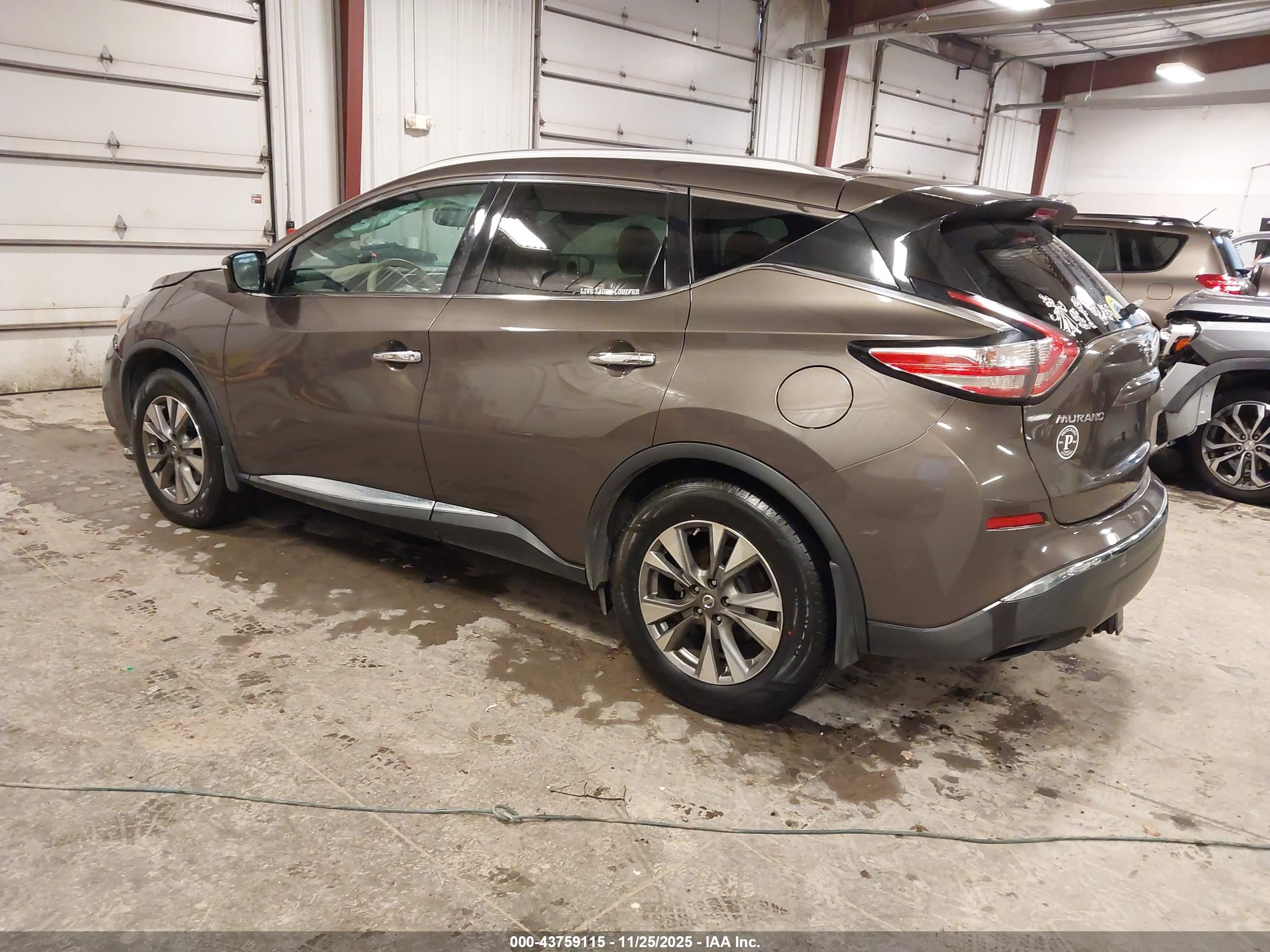NISSAN MURANO image 3