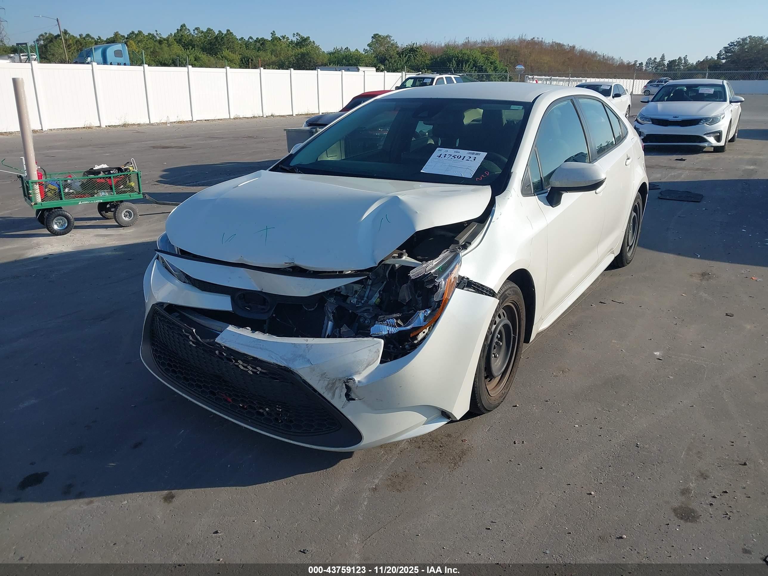 TOYOTA COROLLA image 2