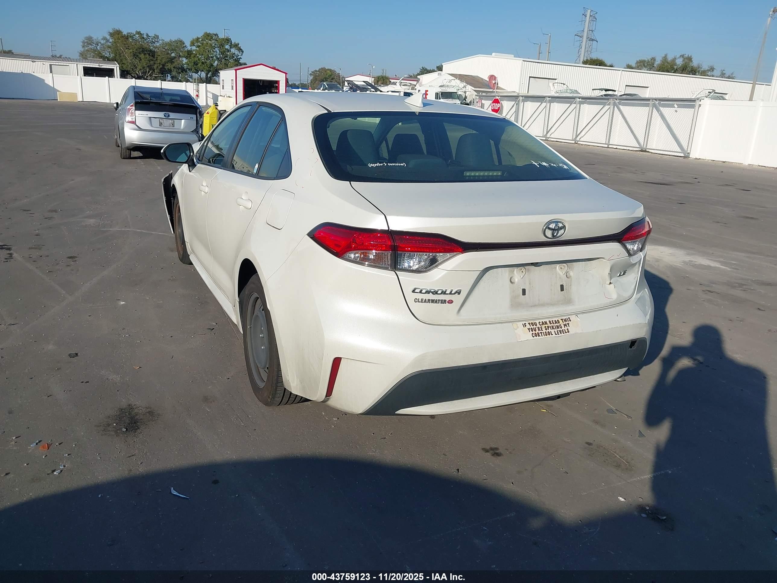 TOYOTA COROLLA image 3