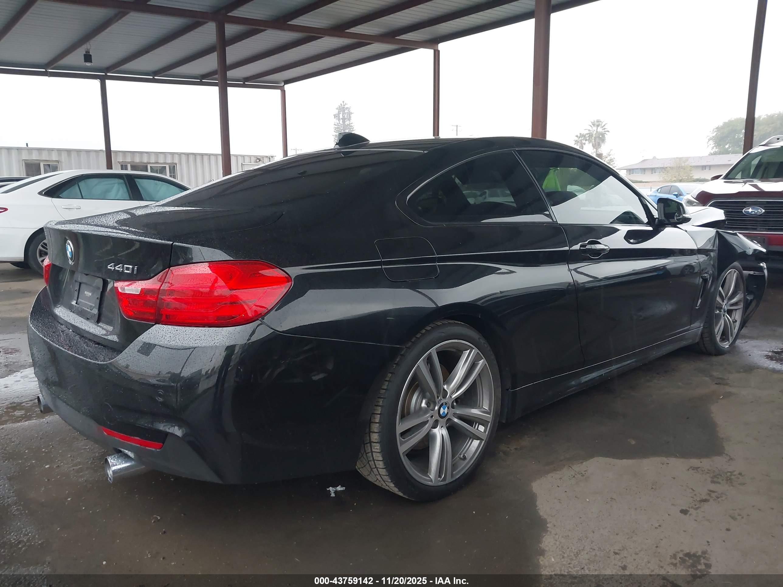 BMW 440I image 4