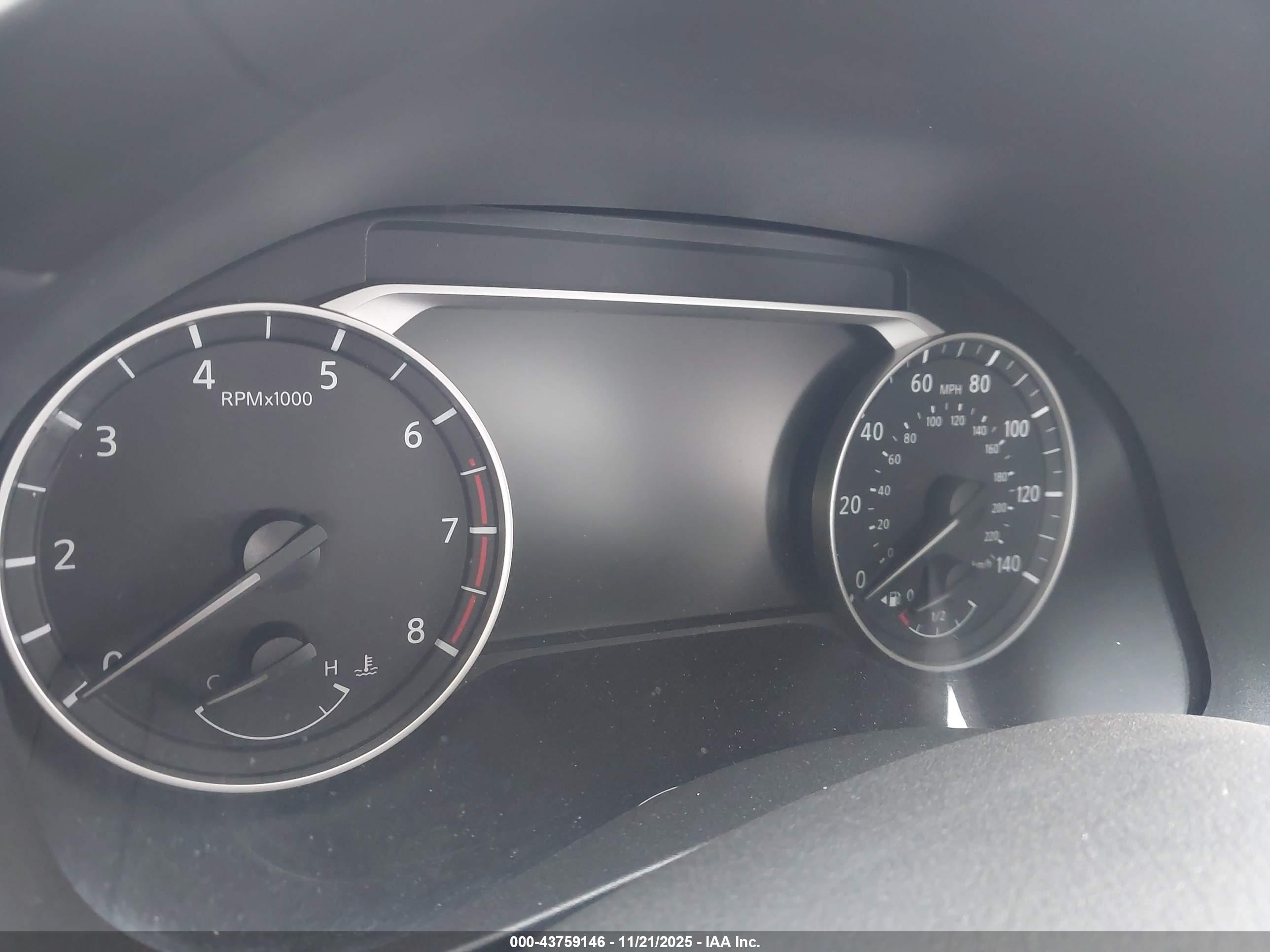 NISSAN ALTIMA image 7