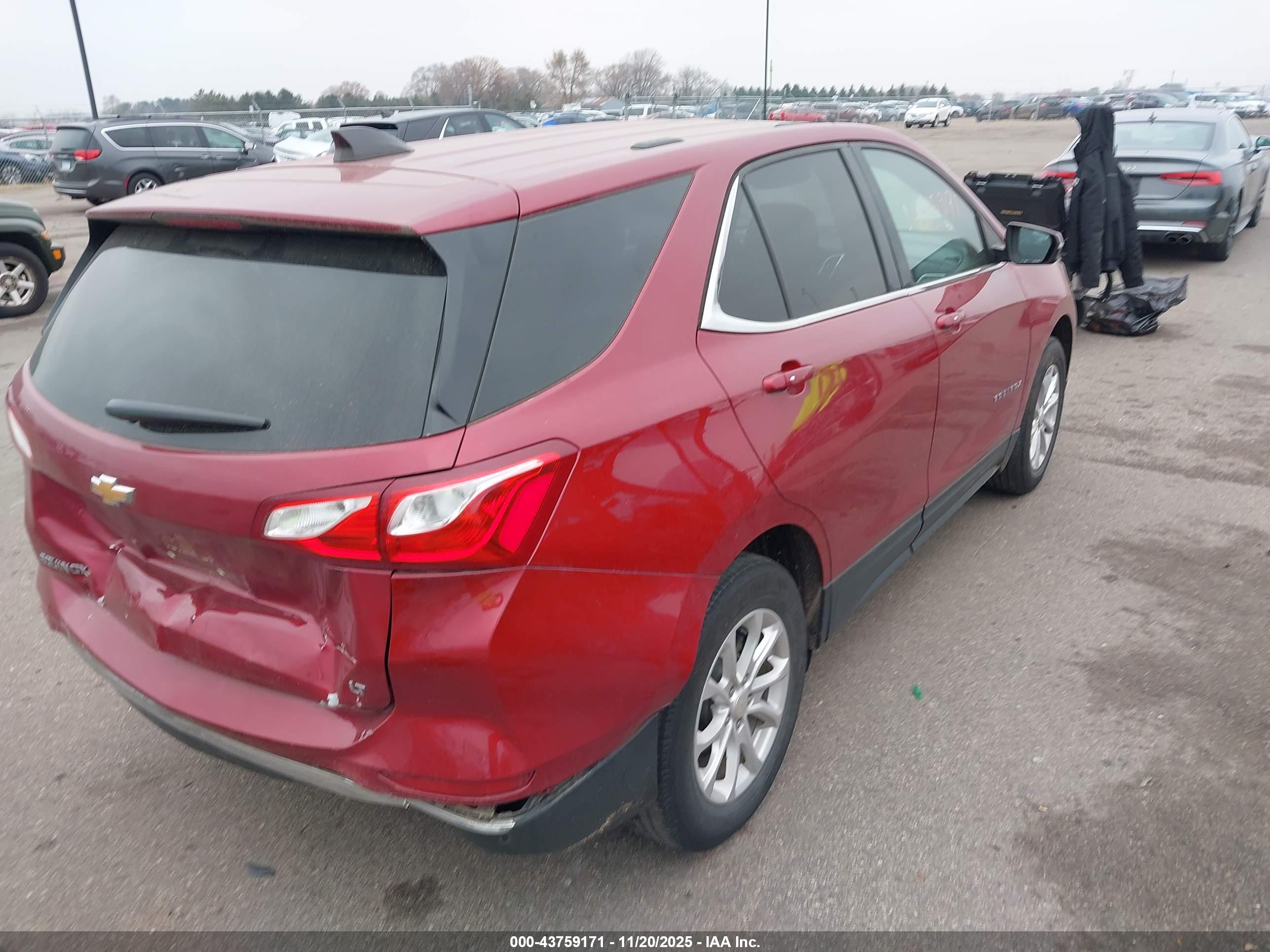 CHEVROLET EQUINOX image 4