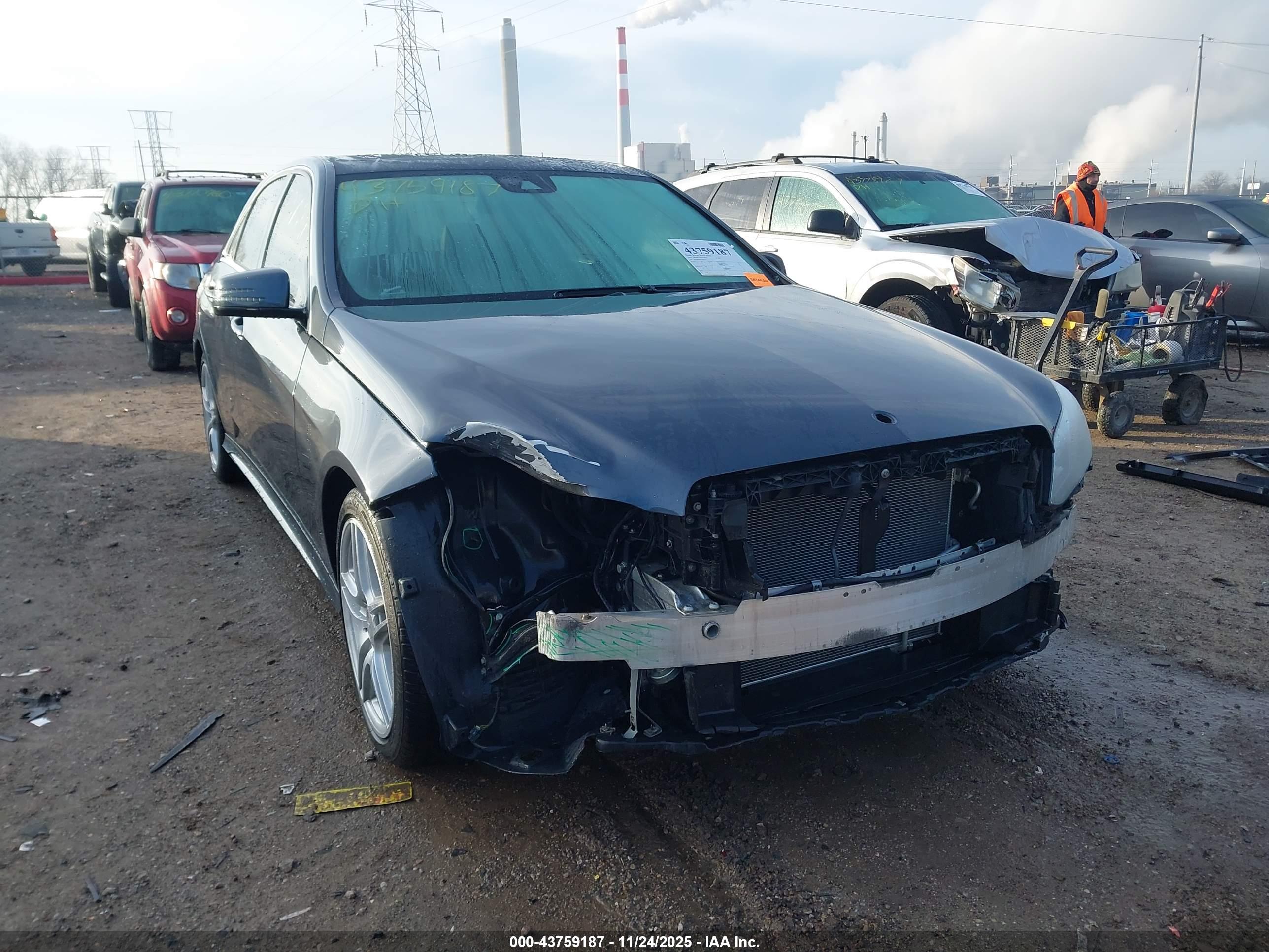 MERCEDES-BENZ E image 6