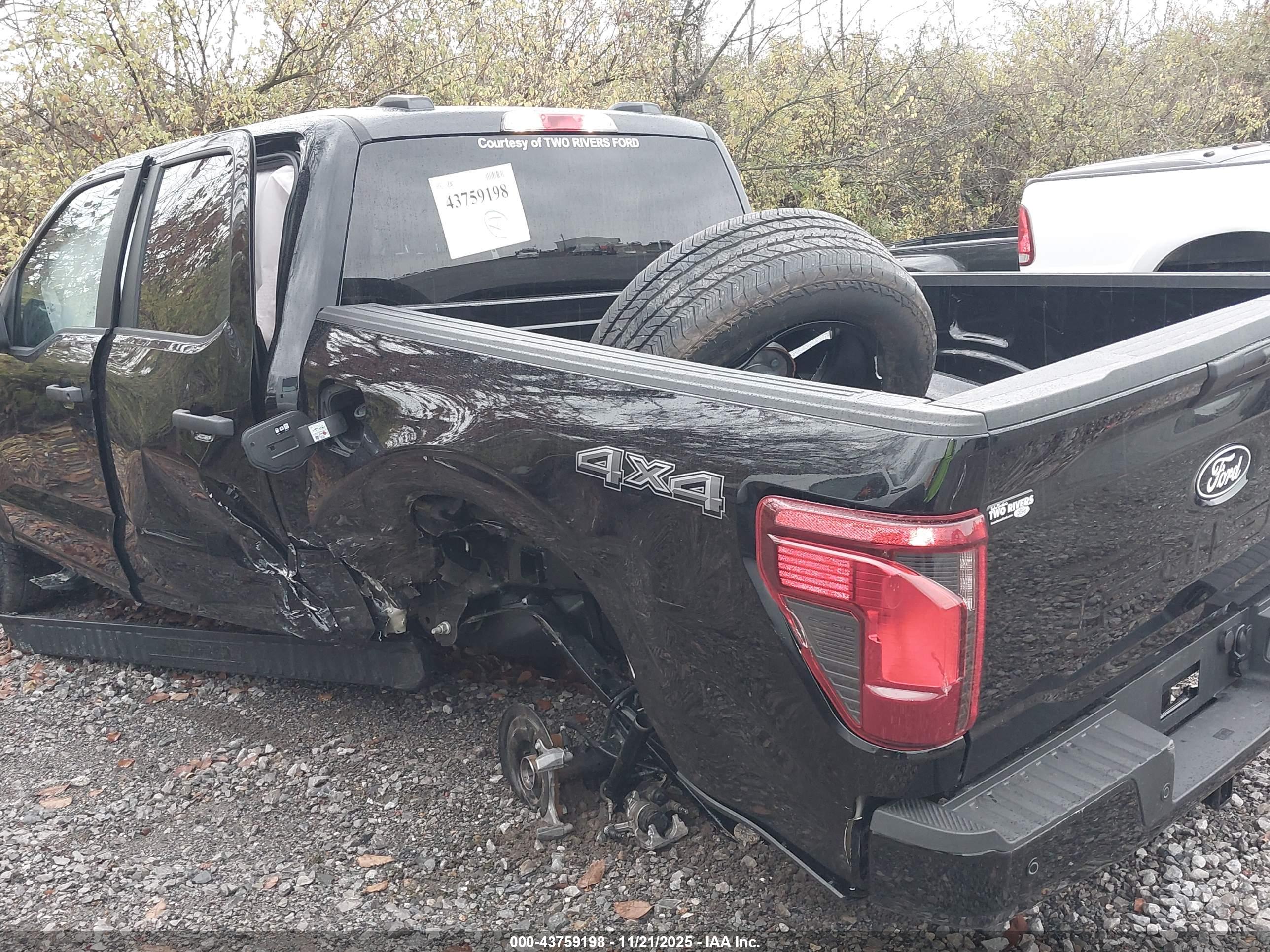 FORD F-150 image 6