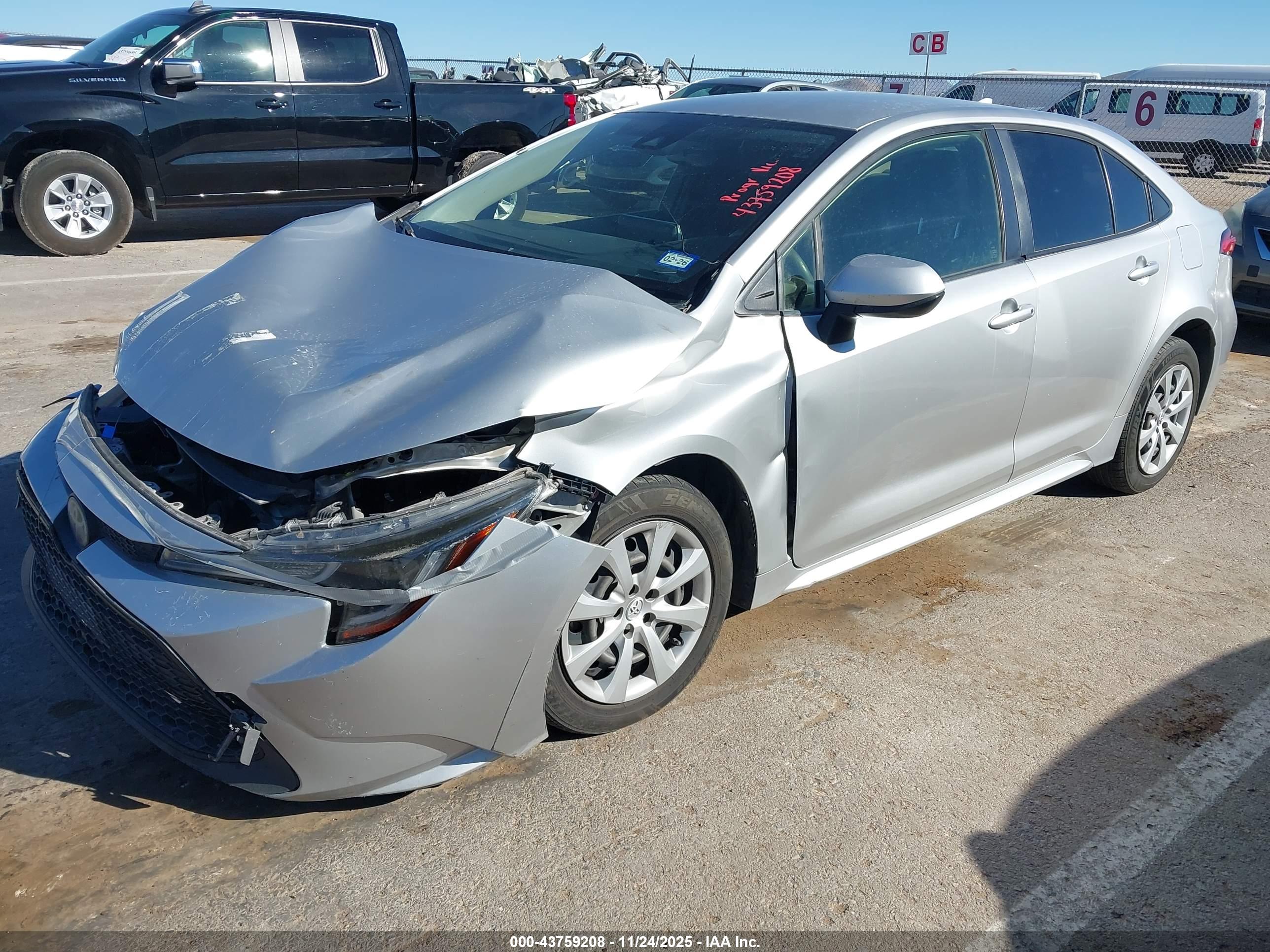 TOYOTA COROLLA image 2