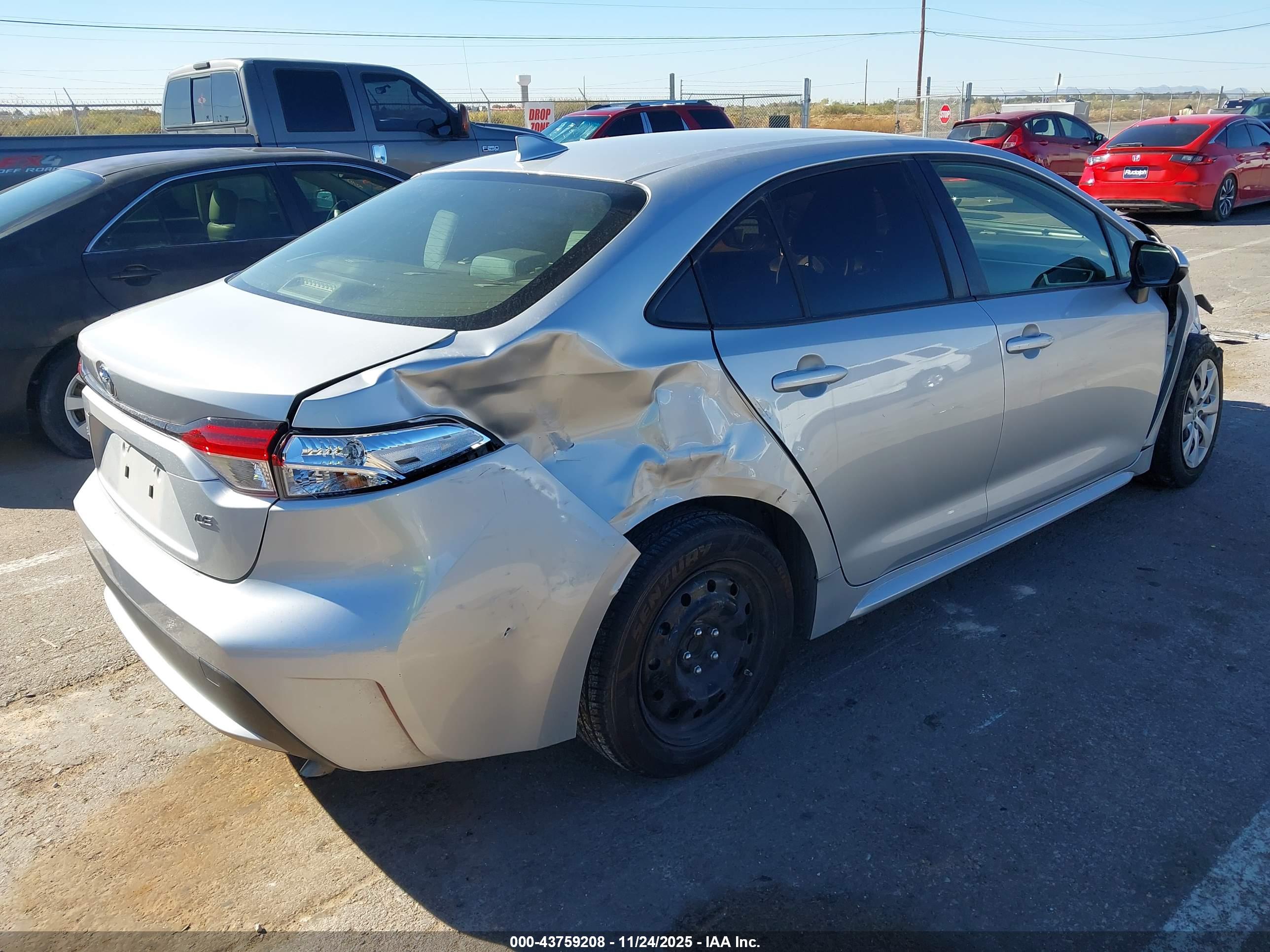 TOYOTA COROLLA image 4