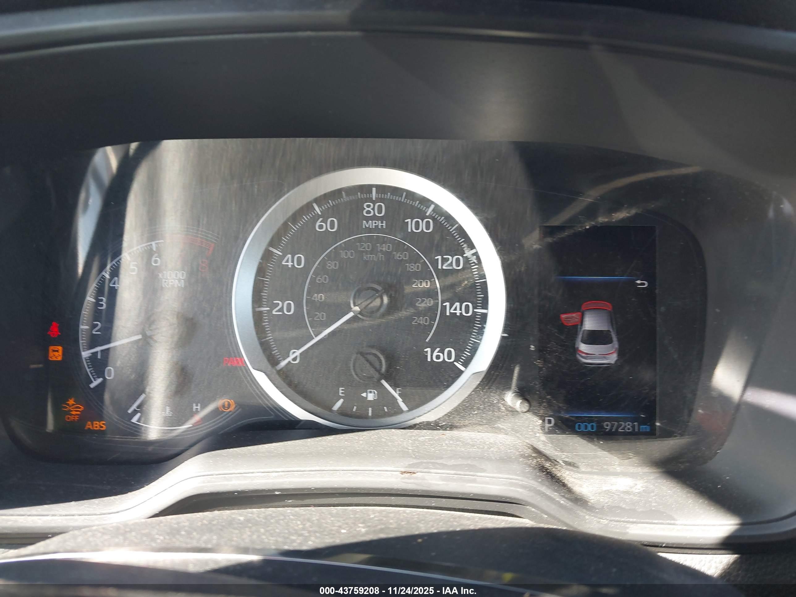 TOYOTA COROLLA image 7