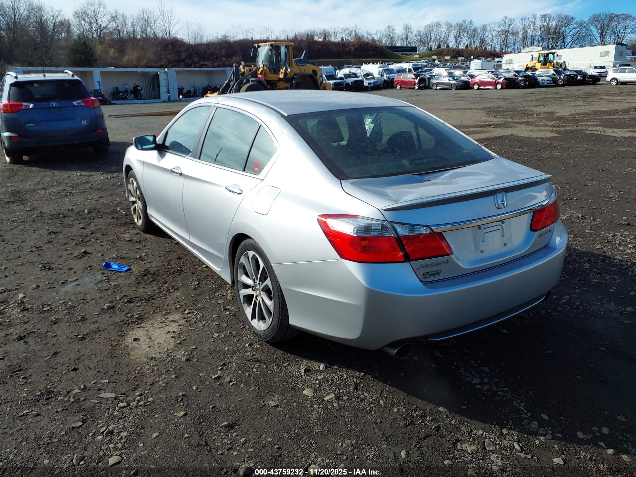 HONDA ACCORD image 3
