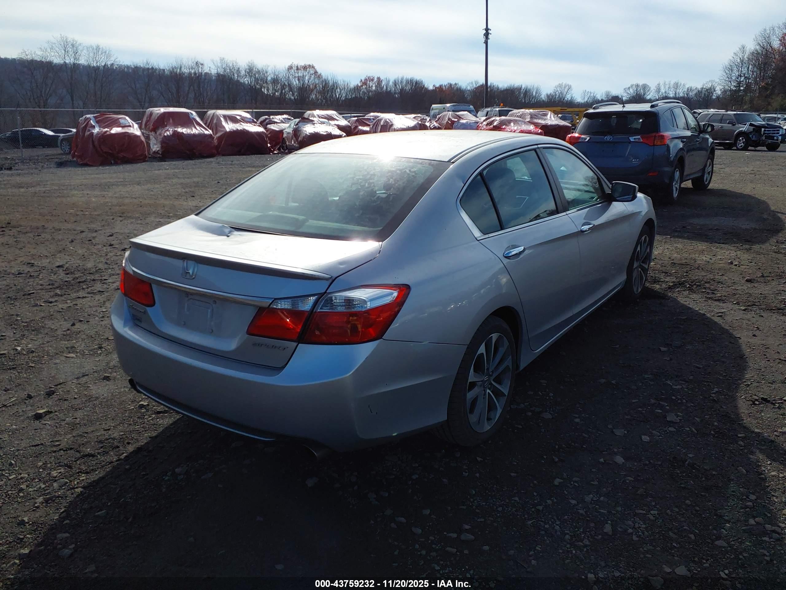 HONDA ACCORD image 4