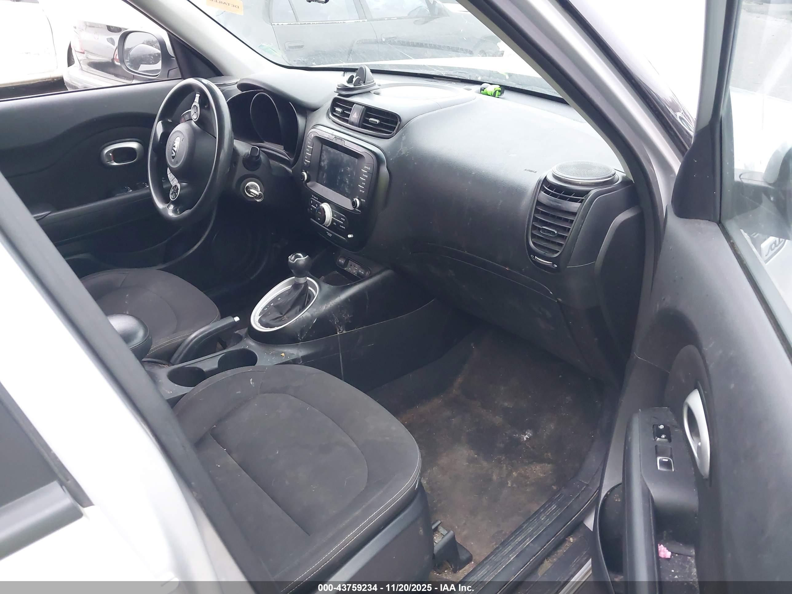 KIA SOUL image 5