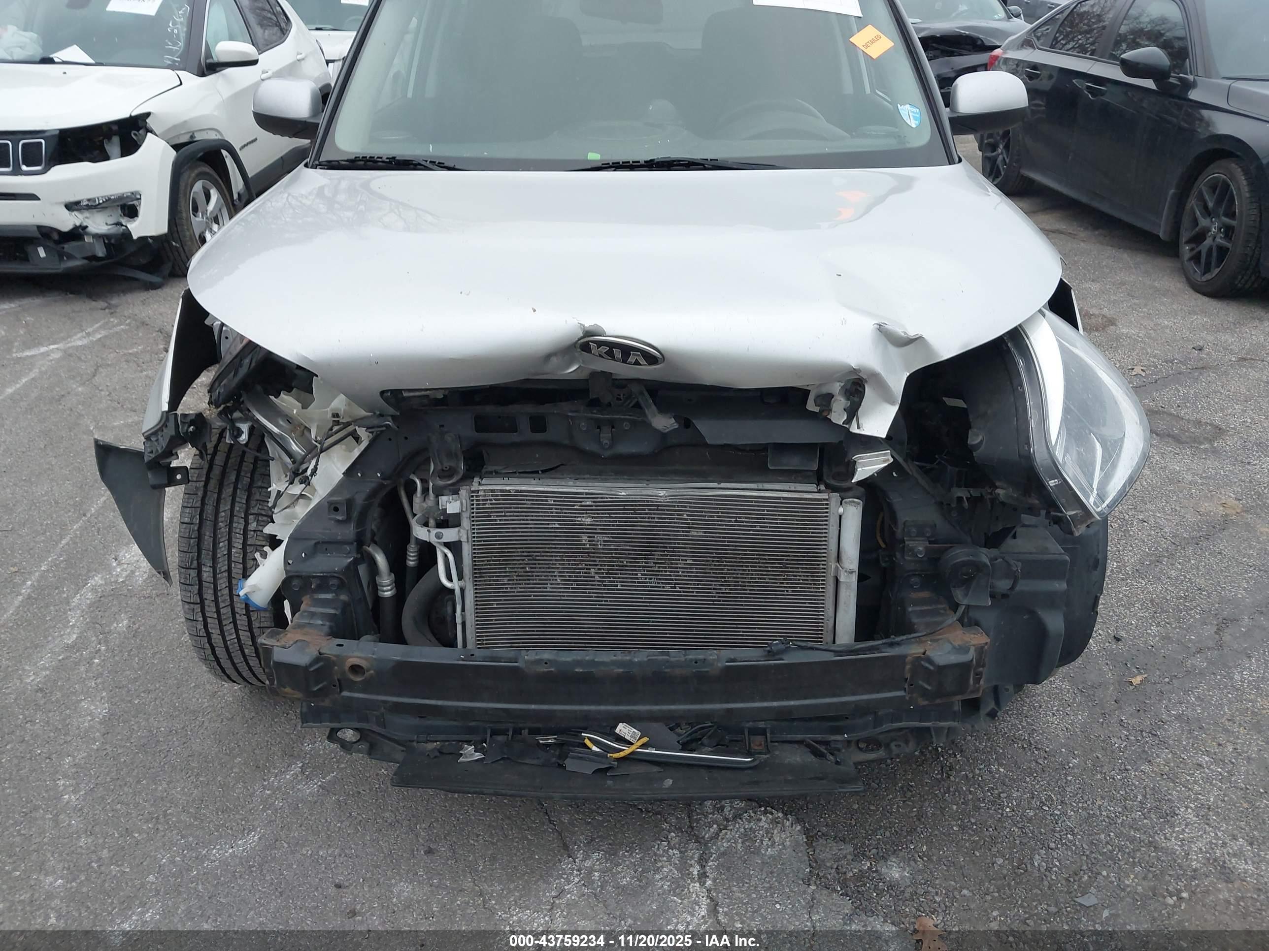 KIA SOUL image 6
