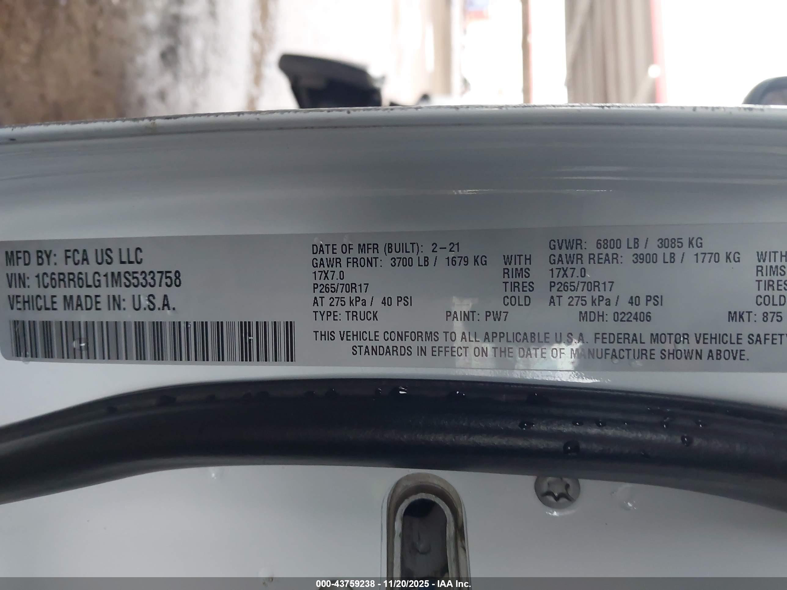 RAM 1500 image 9