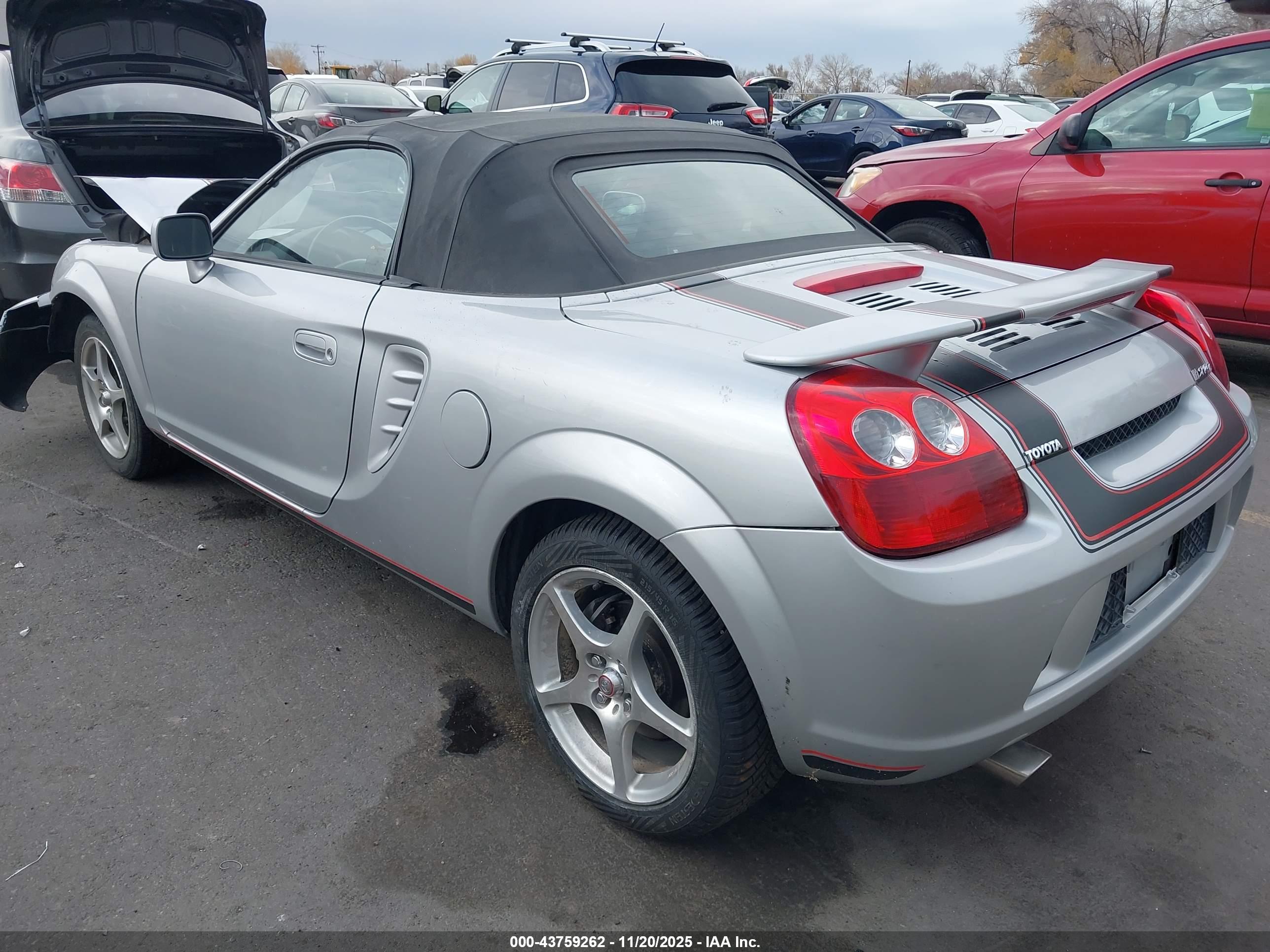 TOYOTA MR2 image 3