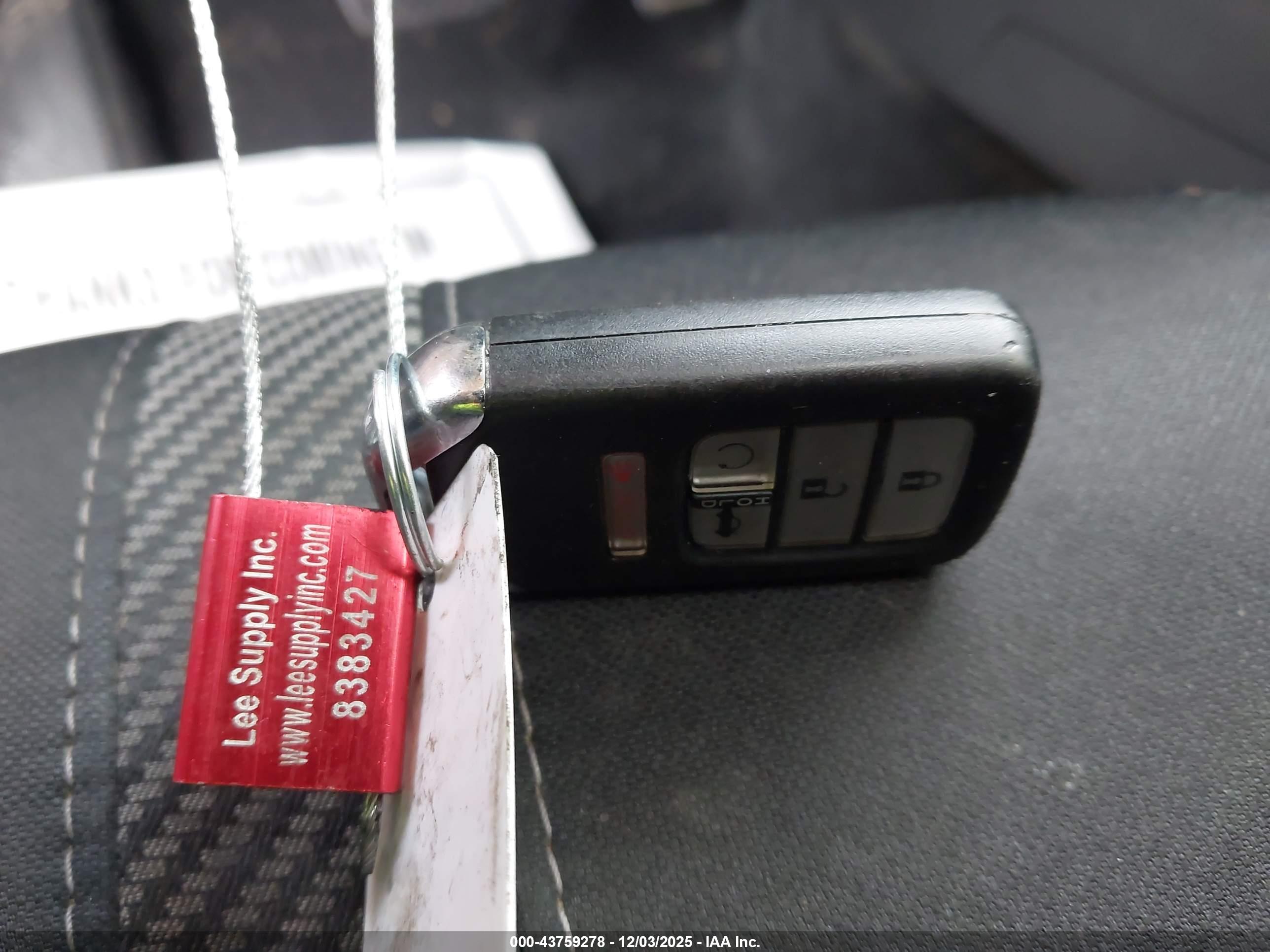 HONDA CIVIC image 11