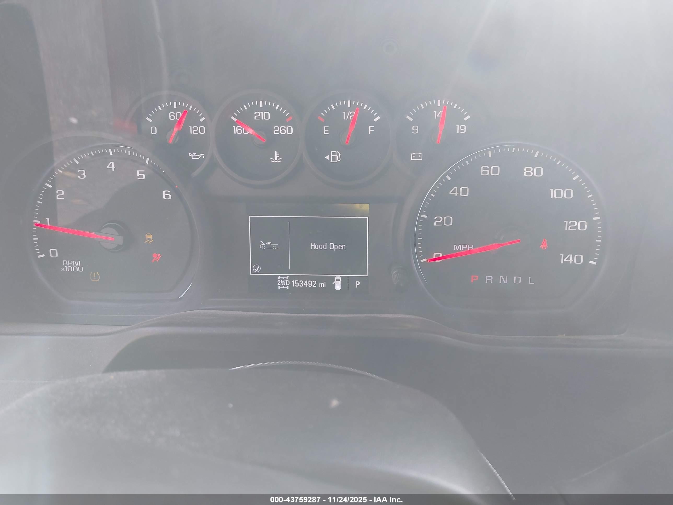 CHEVROLET SILVERADO image 7