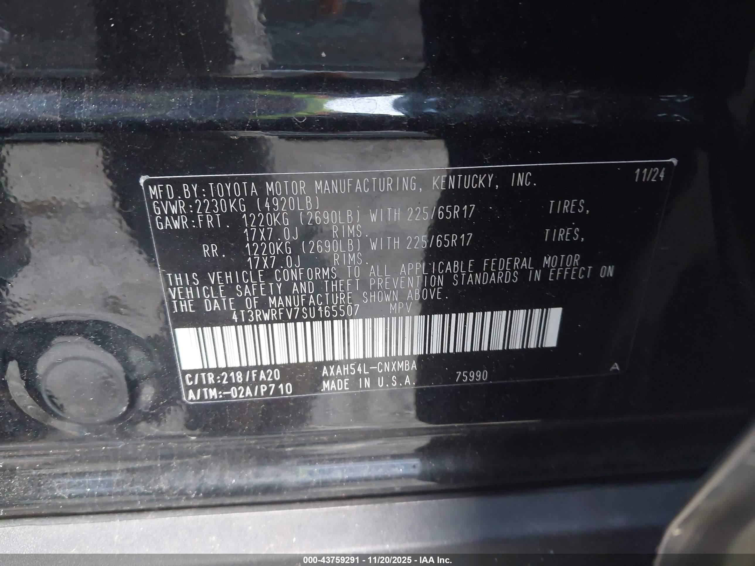 TOYOTA RAV4 image 9