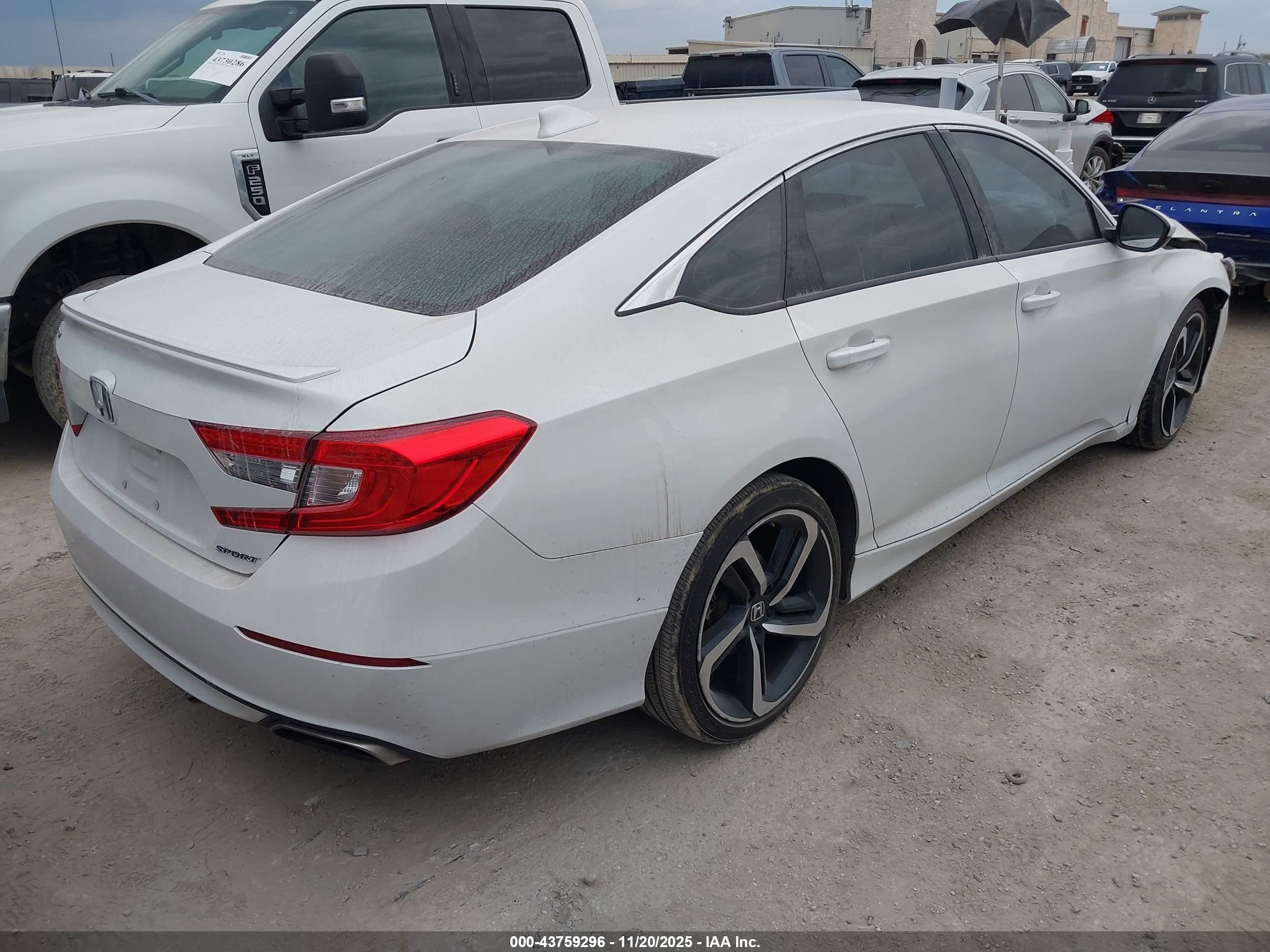 HONDA ACCORD image 4