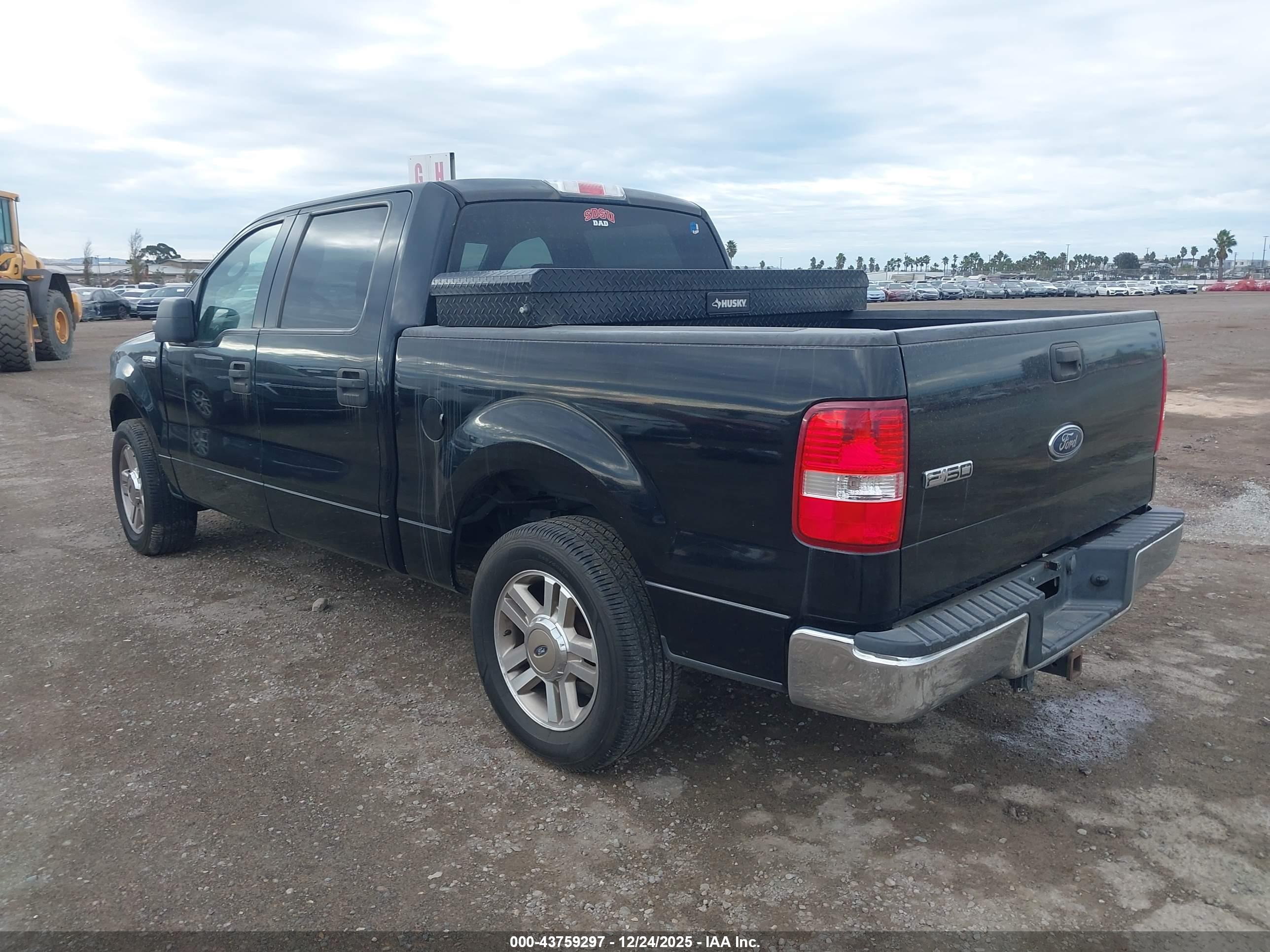 FORD F-150 image 3
