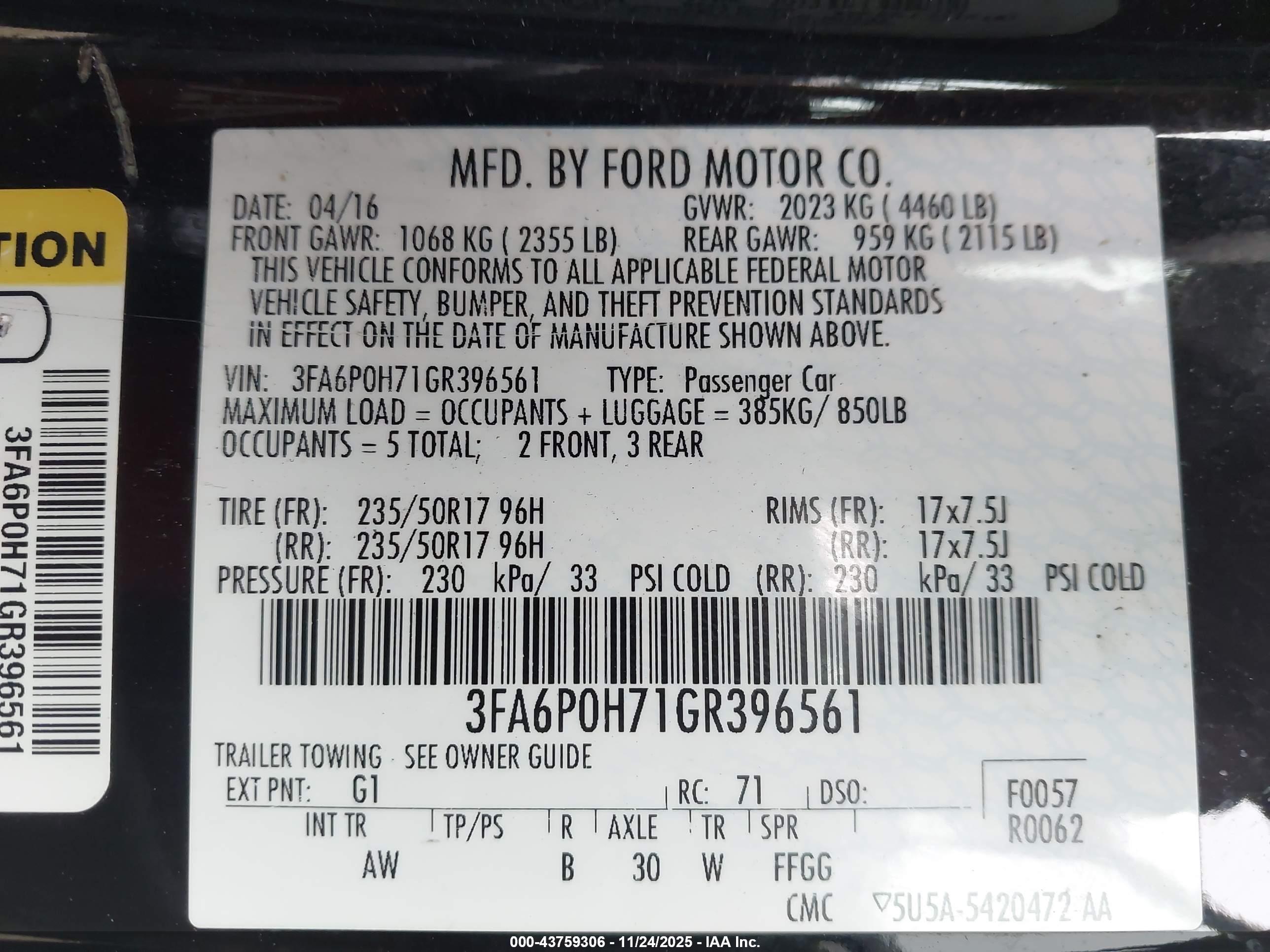 FORD FUSION image 9