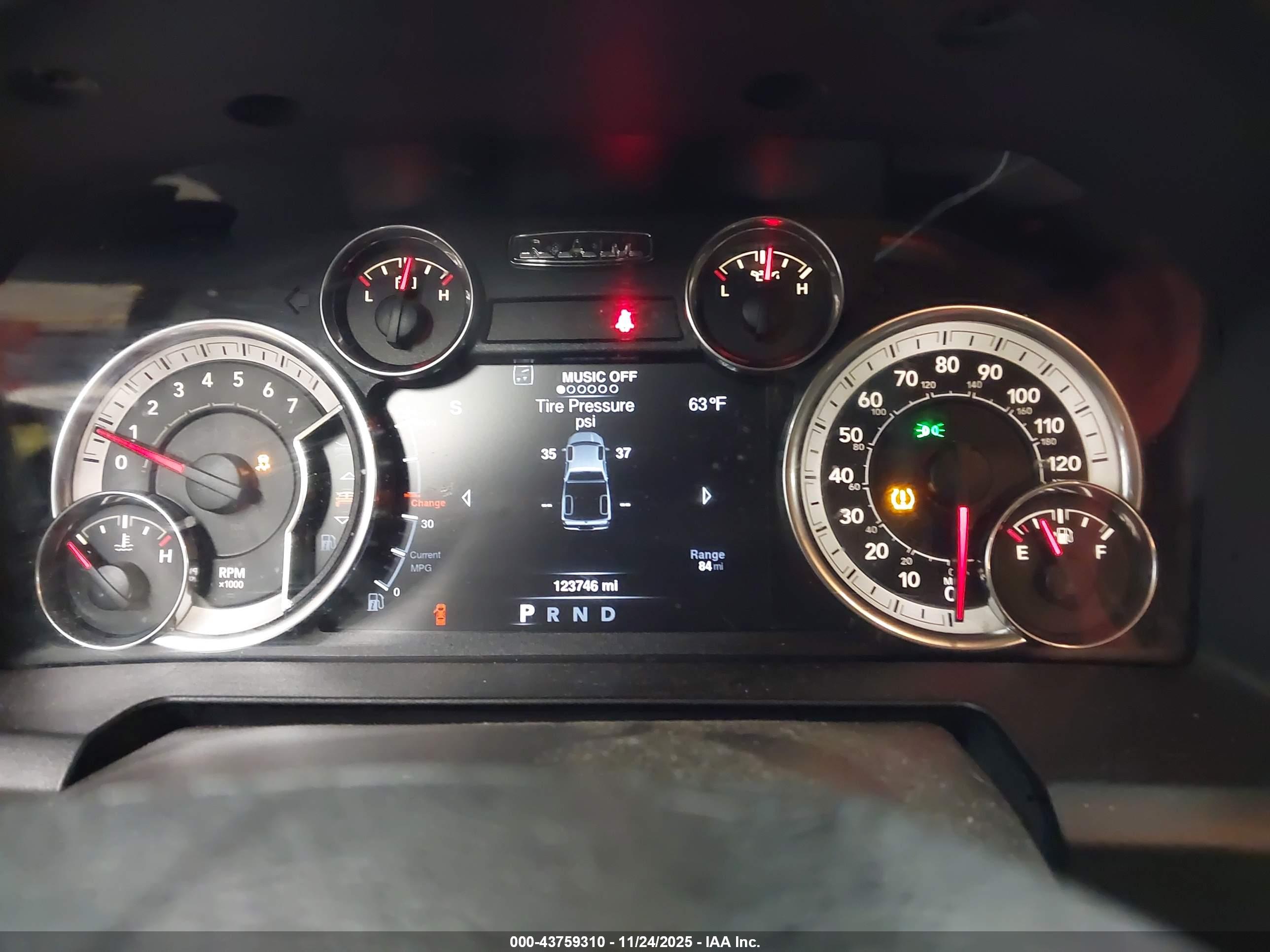 RAM 1500 image 7