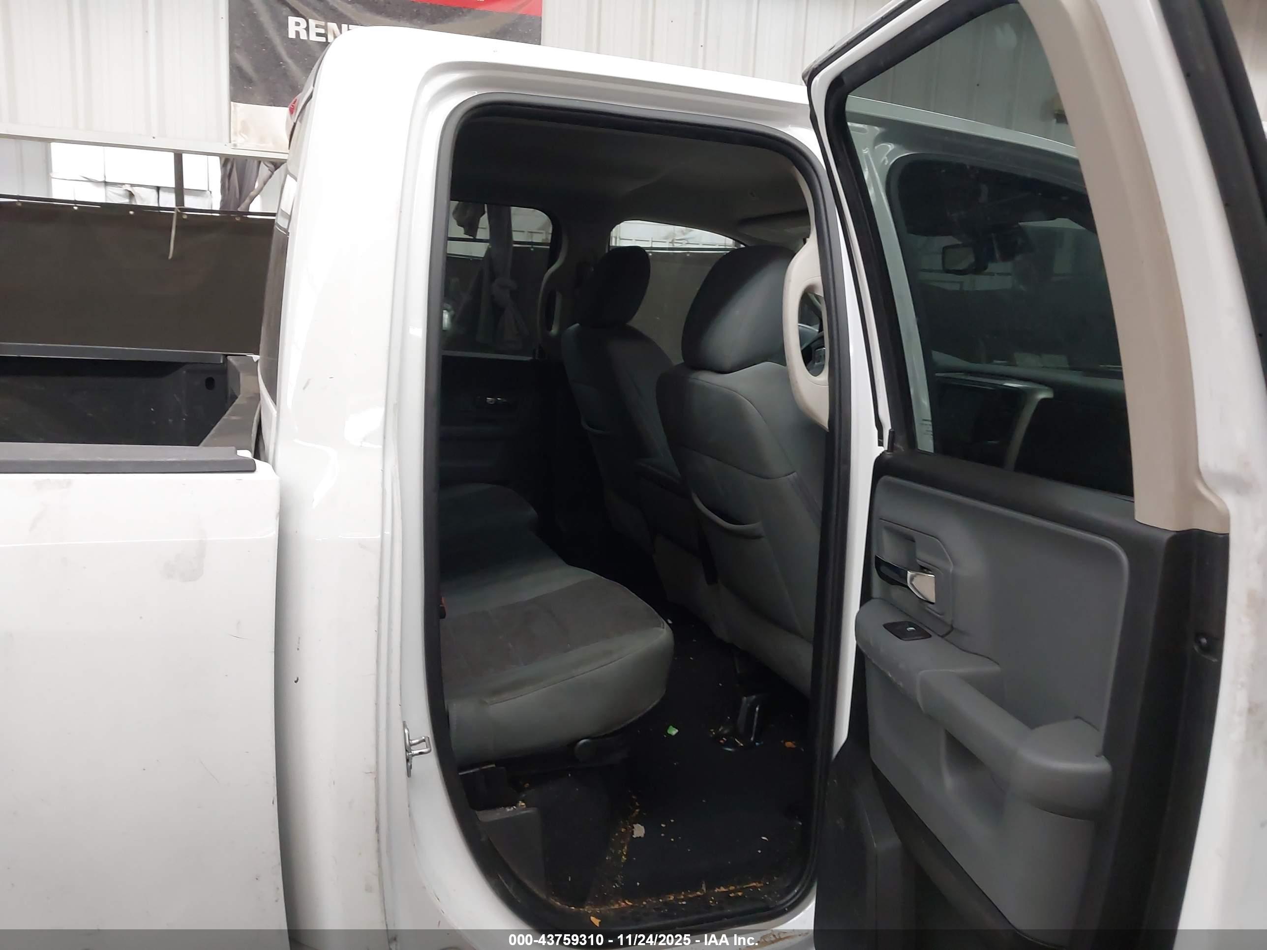 RAM 1500 image 8