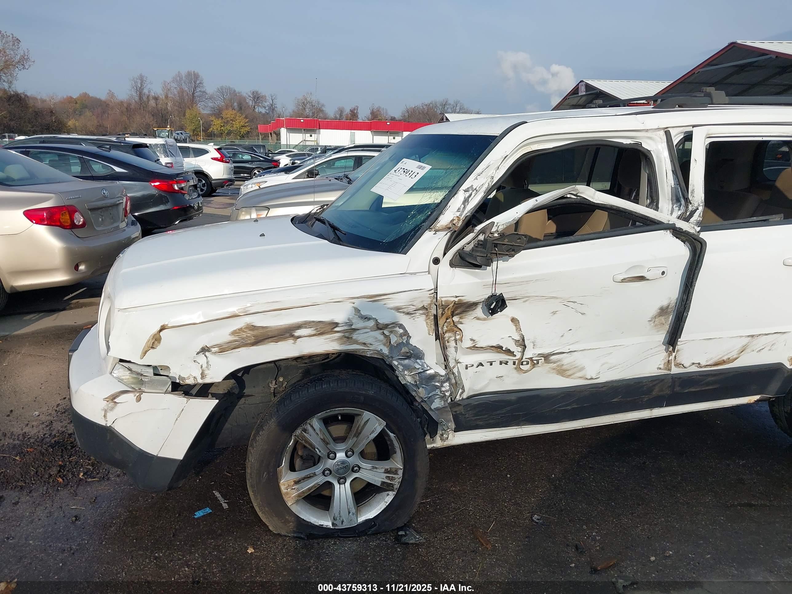 JEEP PATRIOT image 6