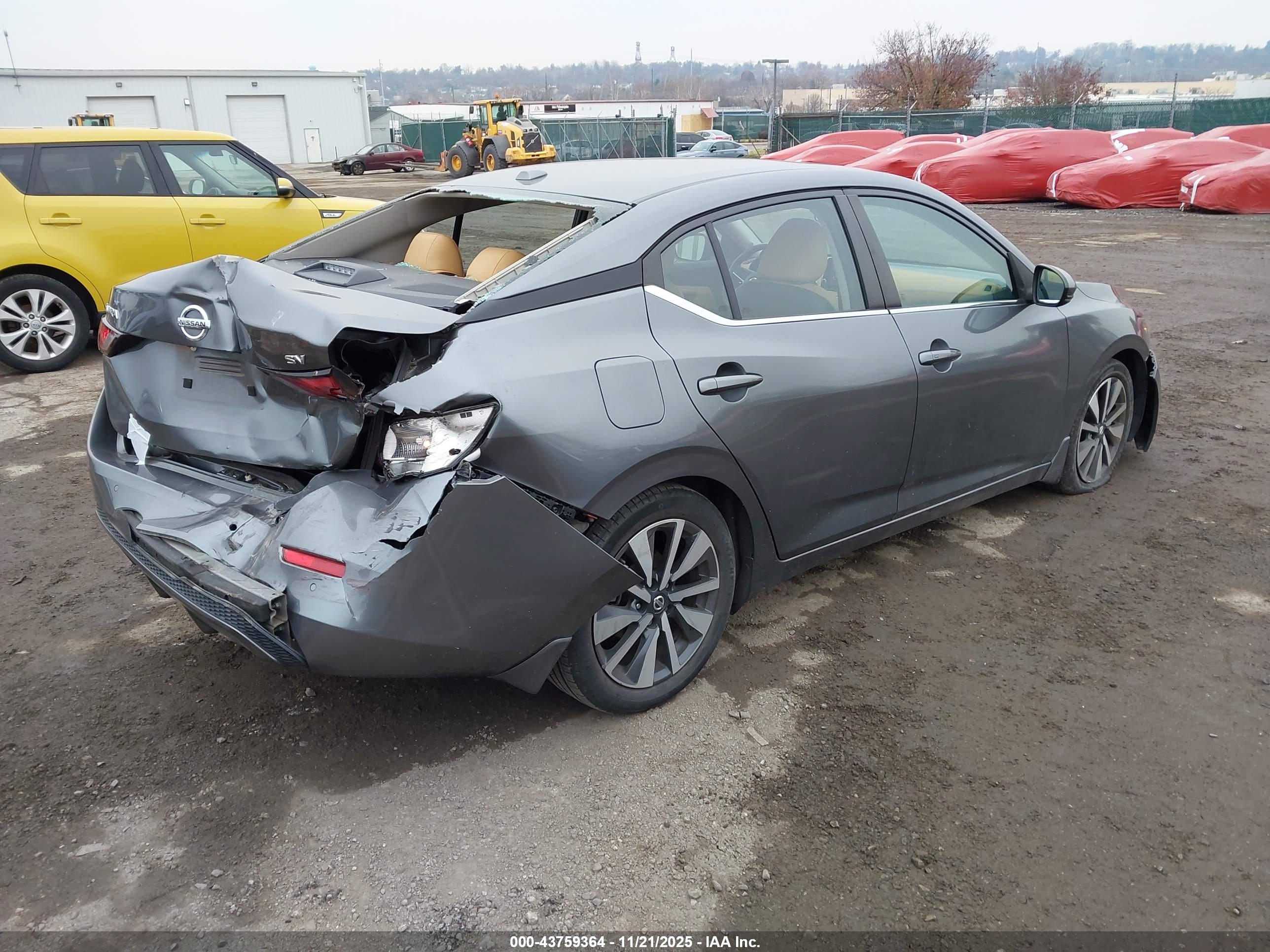 NISSAN SENTRA image 4
