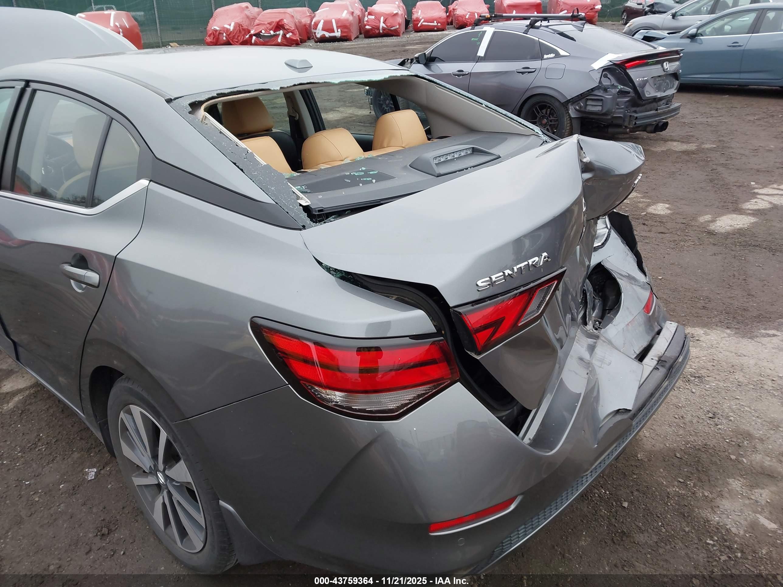 NISSAN SENTRA image 6
