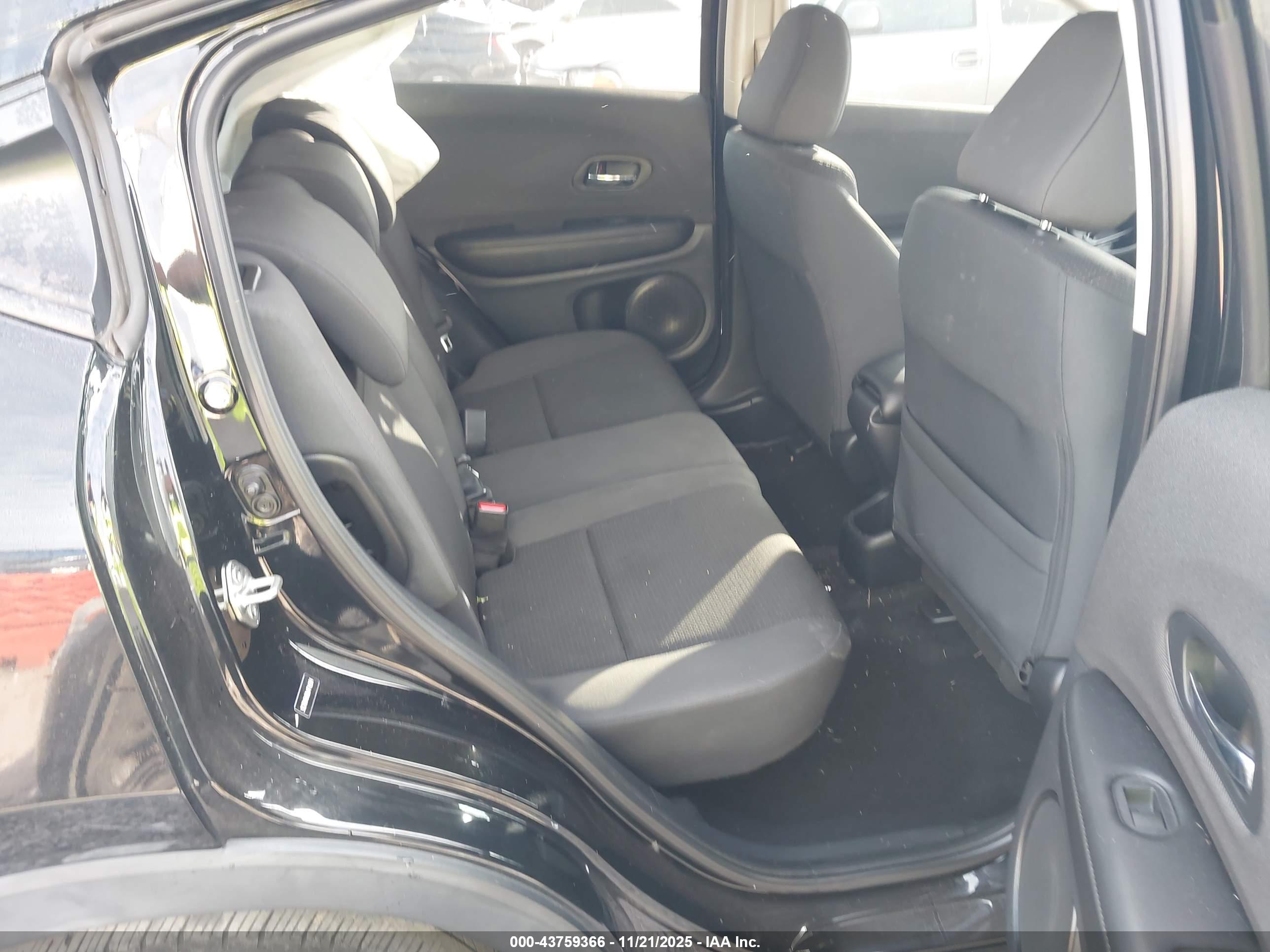 HONDA HR-V image 8