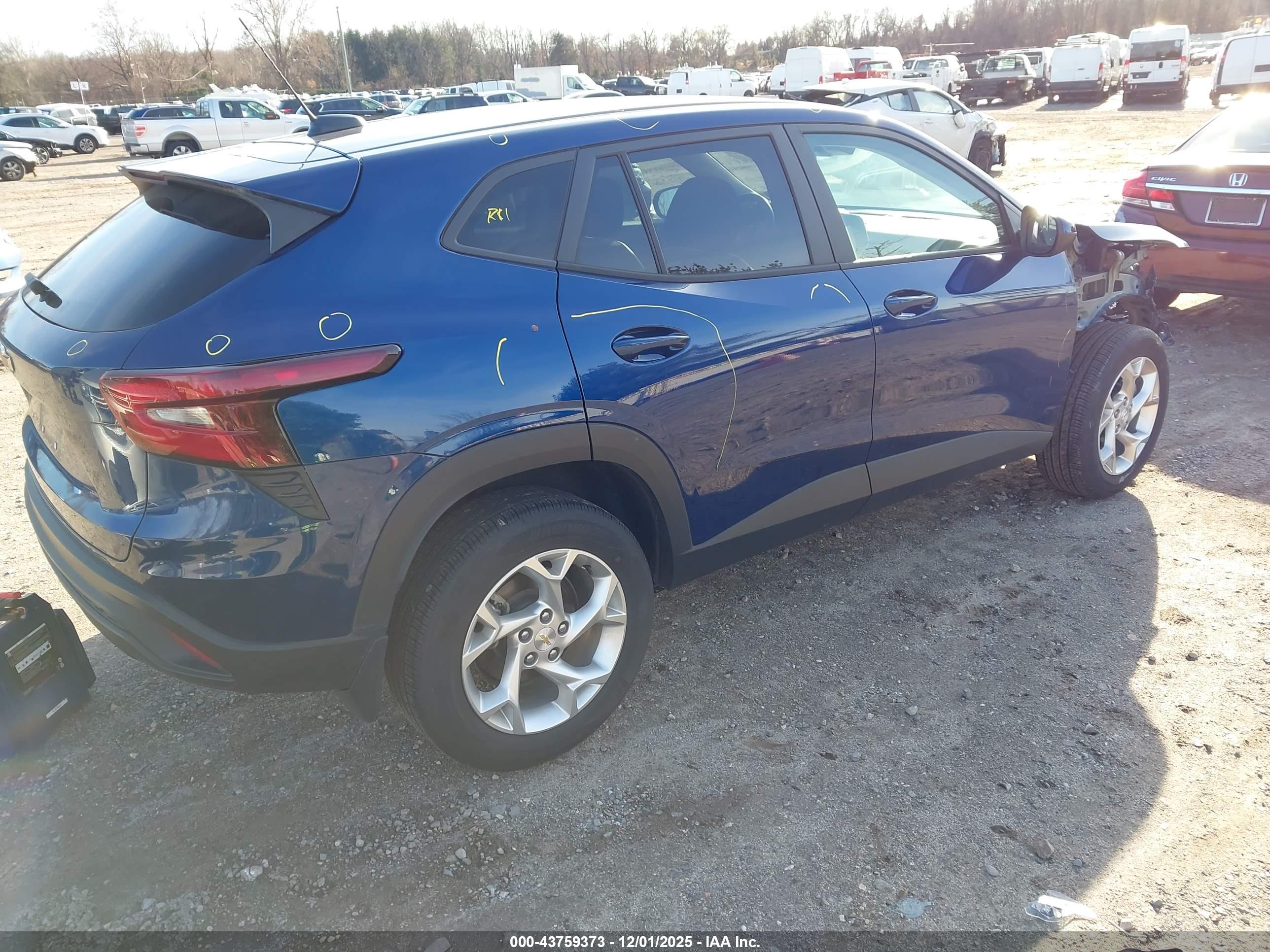 CHEVROLET TRAX image 4