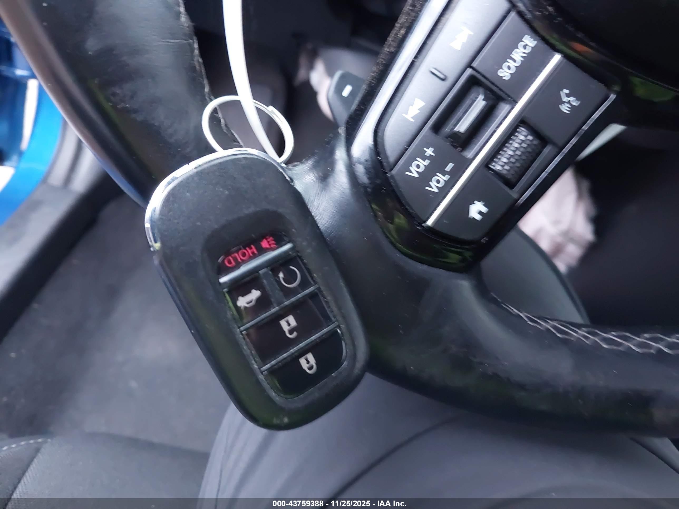 HONDA CIVIC image 11