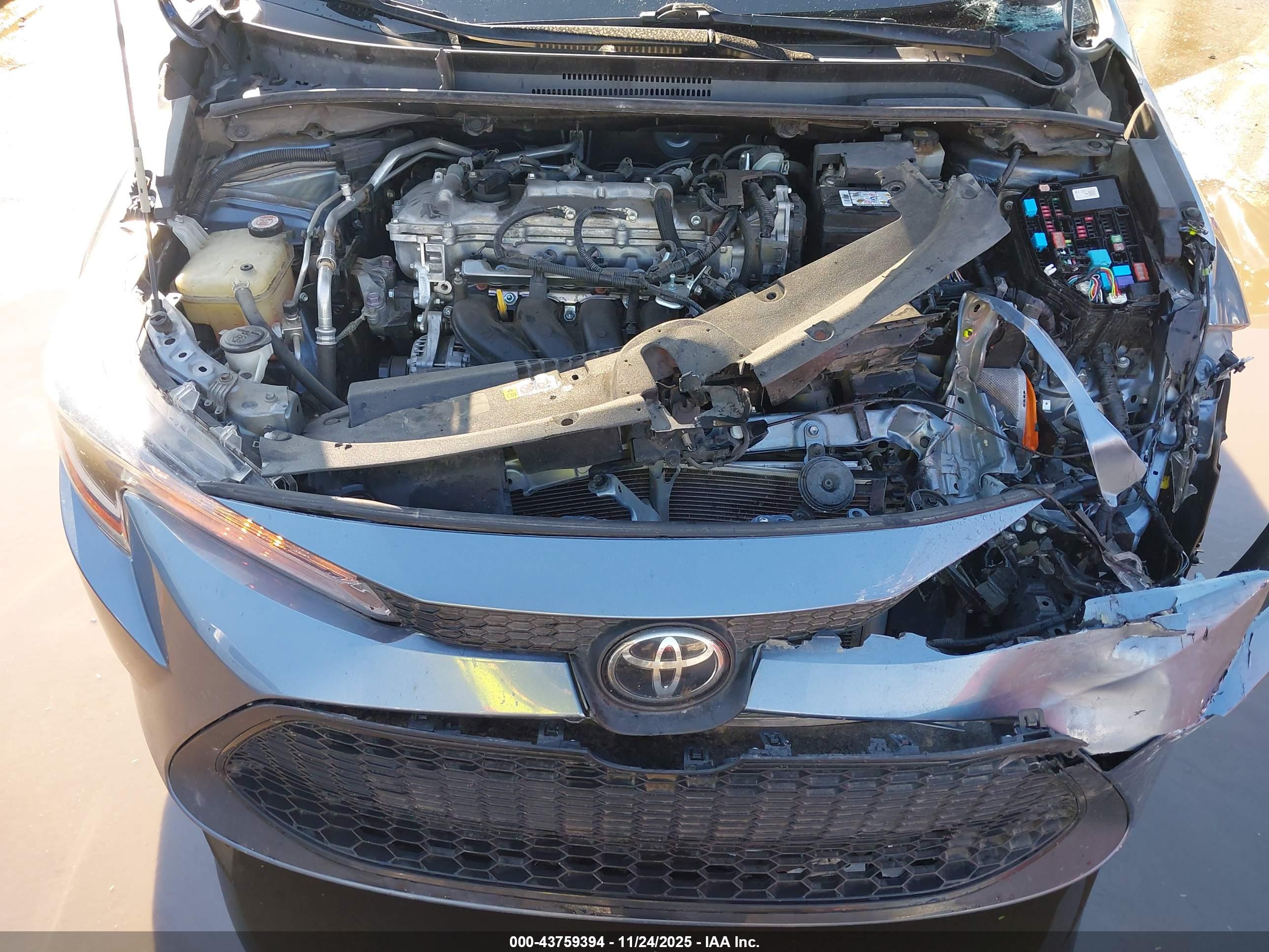 TOYOTA COROLLA image 10